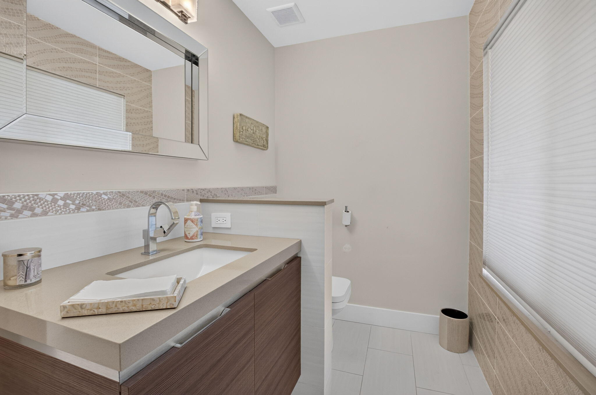 WOODFIELD HUNT CLUB - Residential