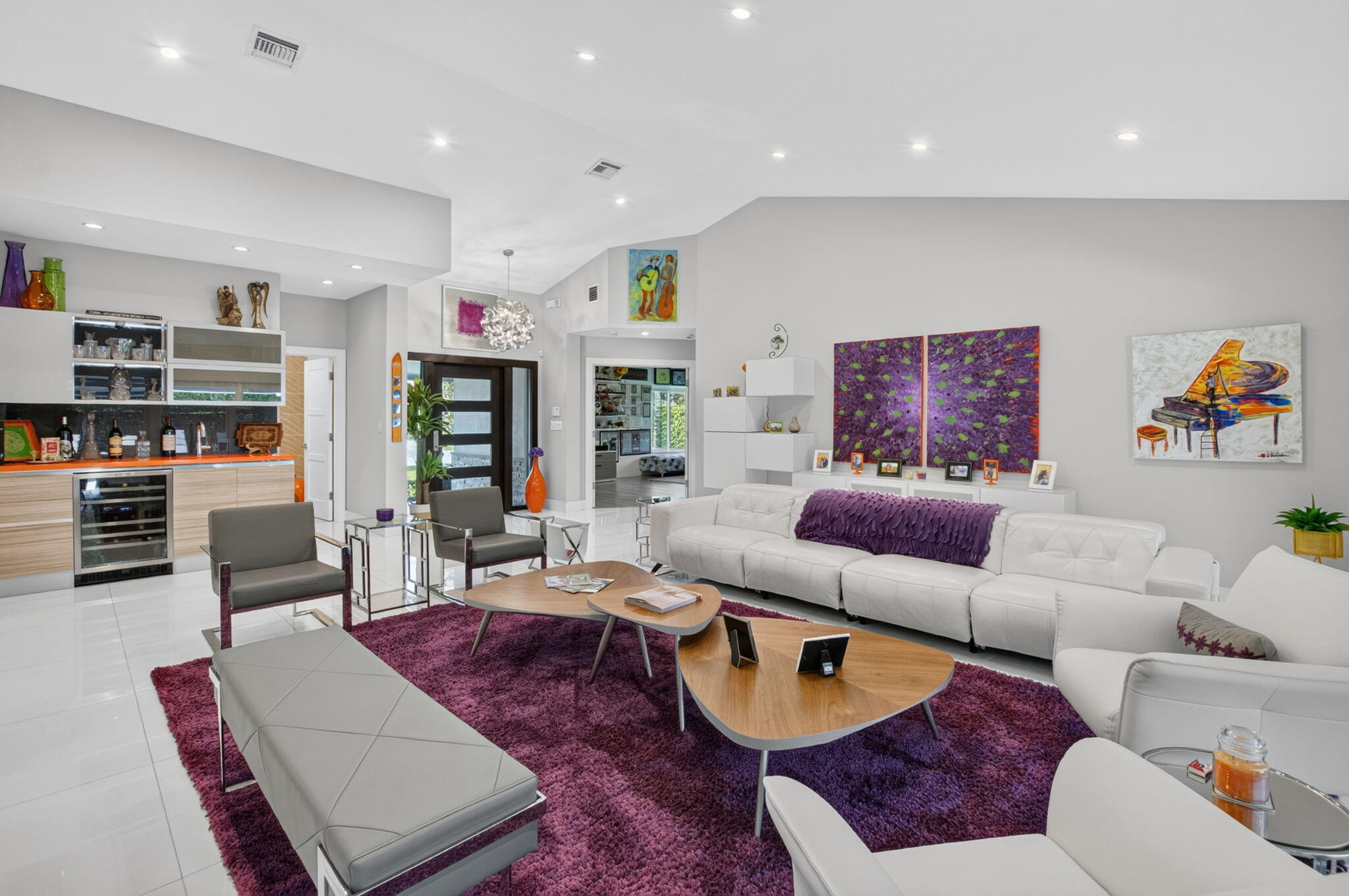WOODFIELD HUNT CLUB - Residential