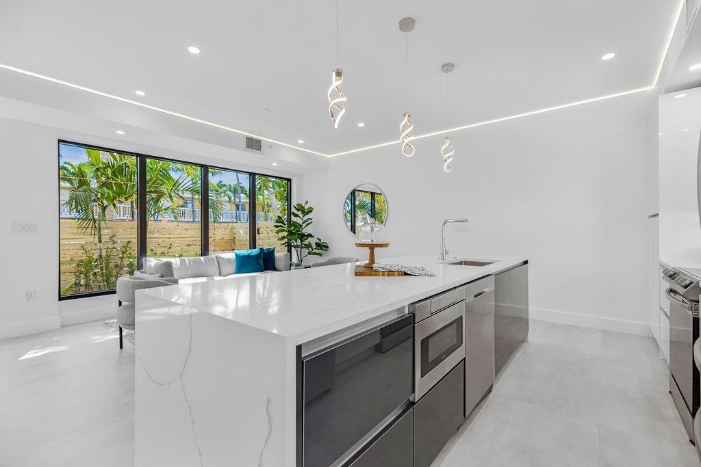 WILTON SPRINGS - Residential