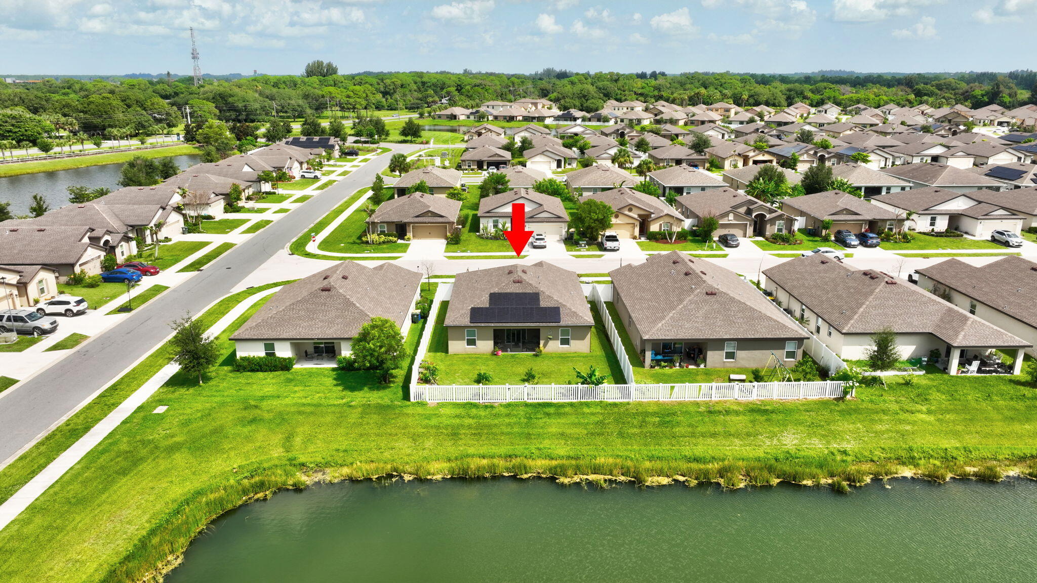 CELEBRATION POINTE - Residential
