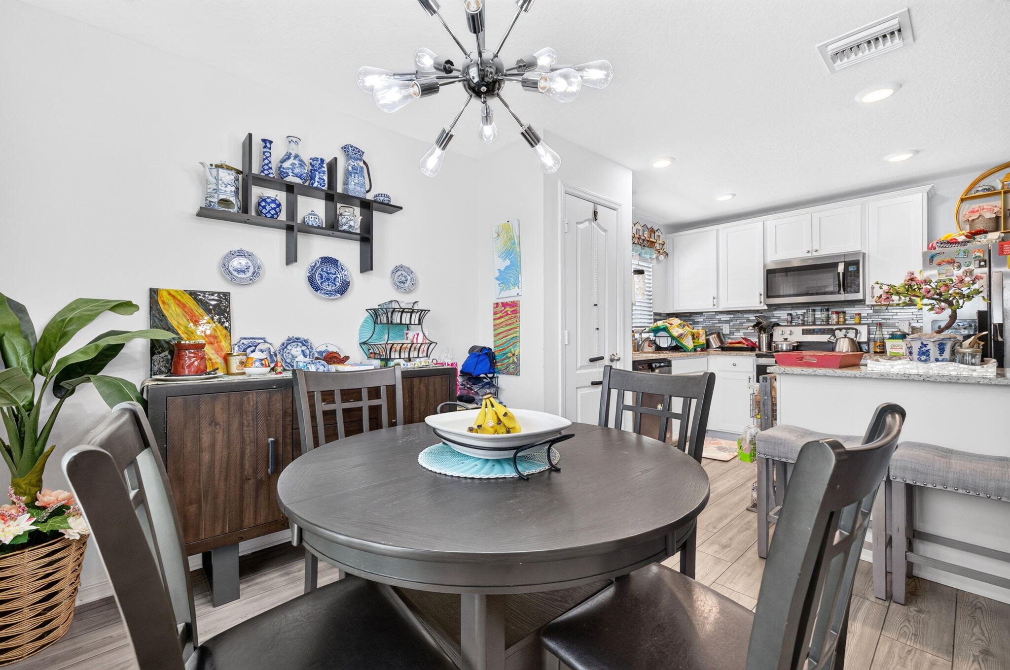 CELEBRATION POINTE - Residential