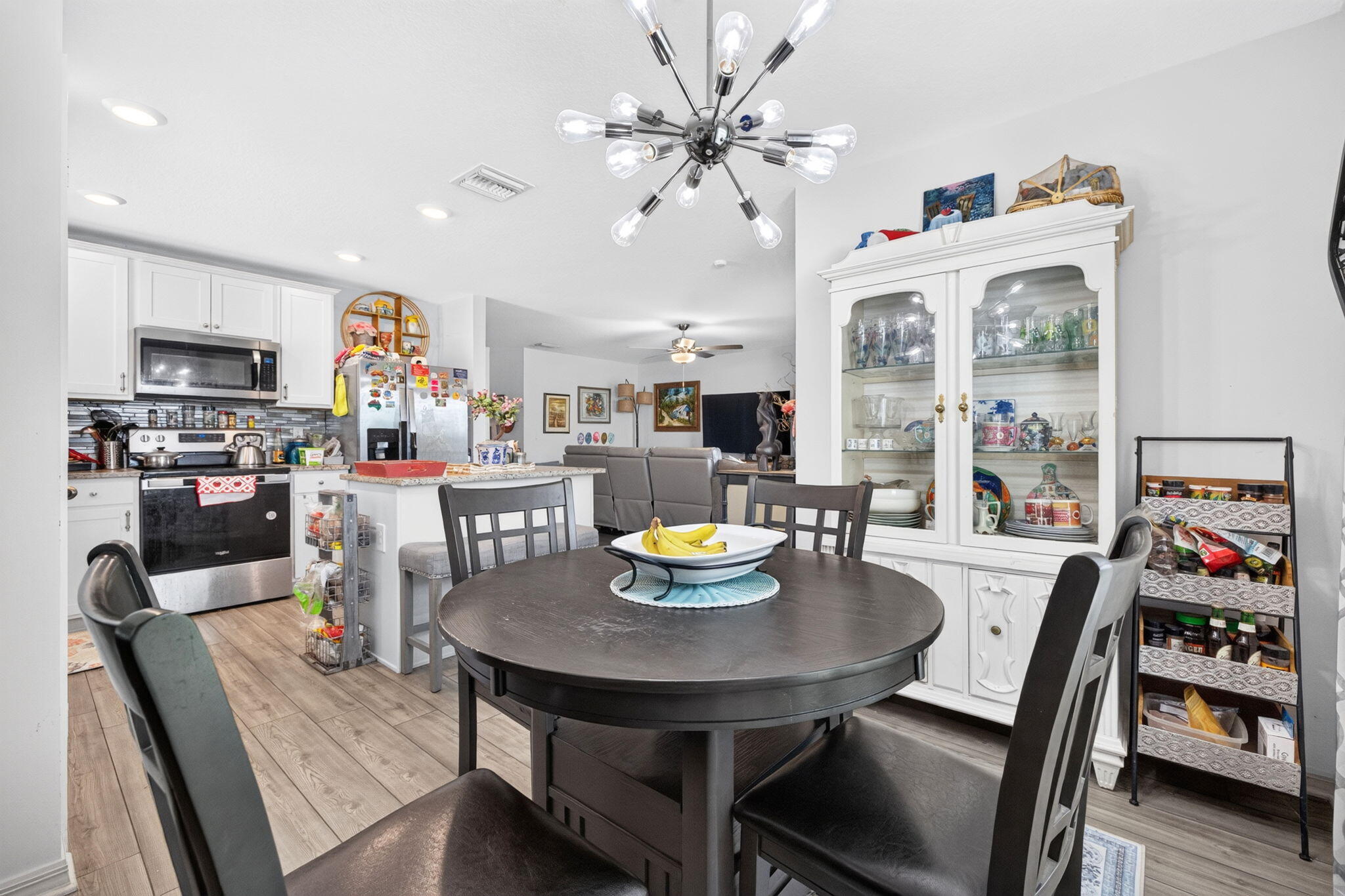 CELEBRATION POINTE - Residential