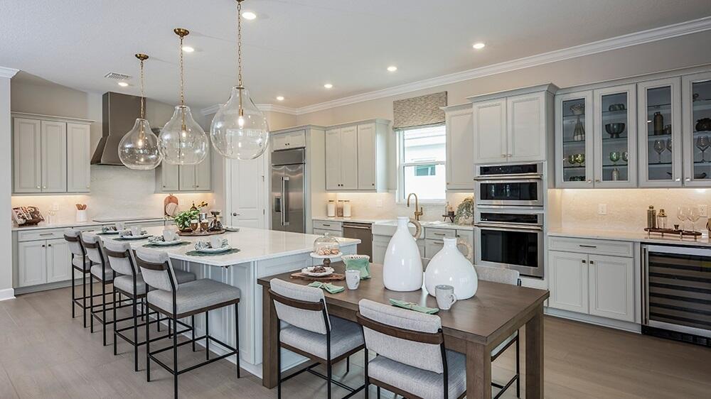 ASTOR CREEK - Residential