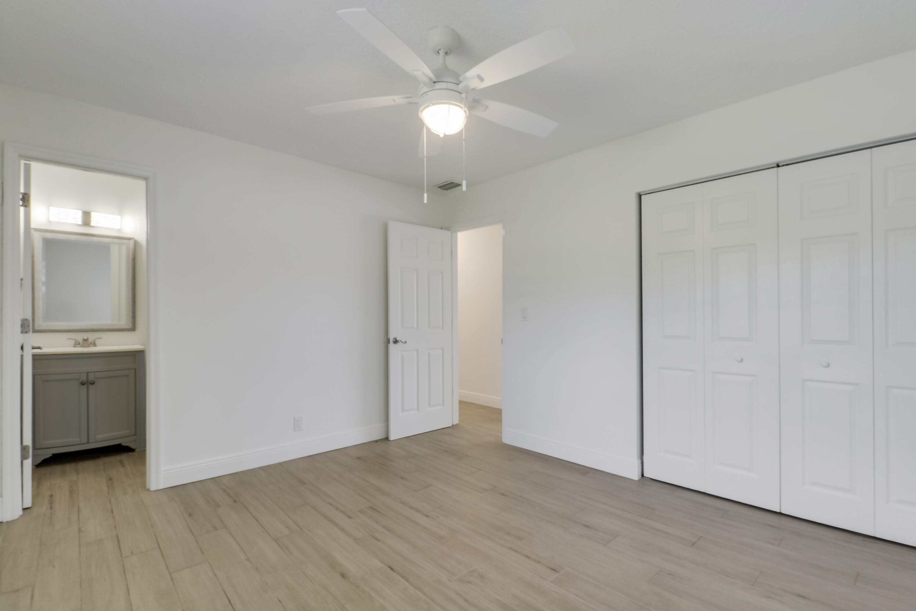 NORTH PALM BEACH VILLAGE - Residential Lease