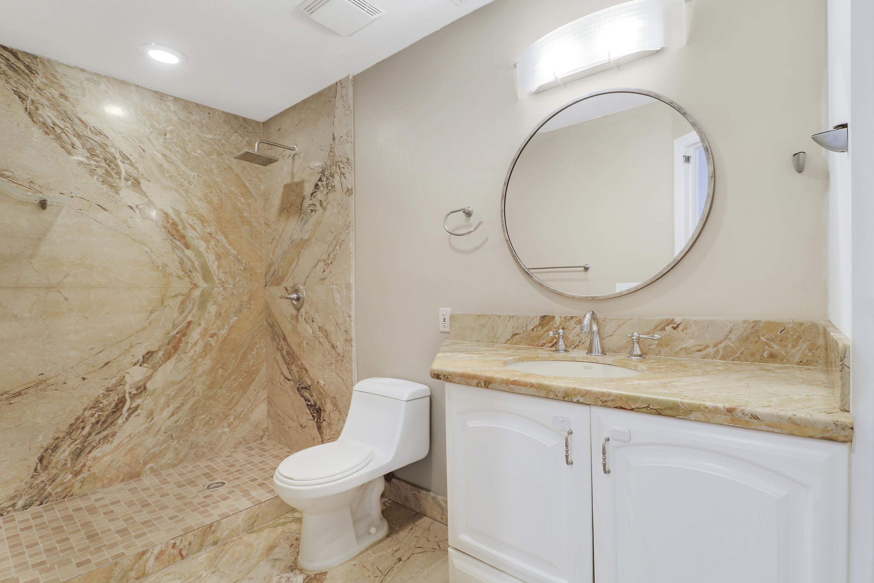 Palm Beach Country Estates - Residential