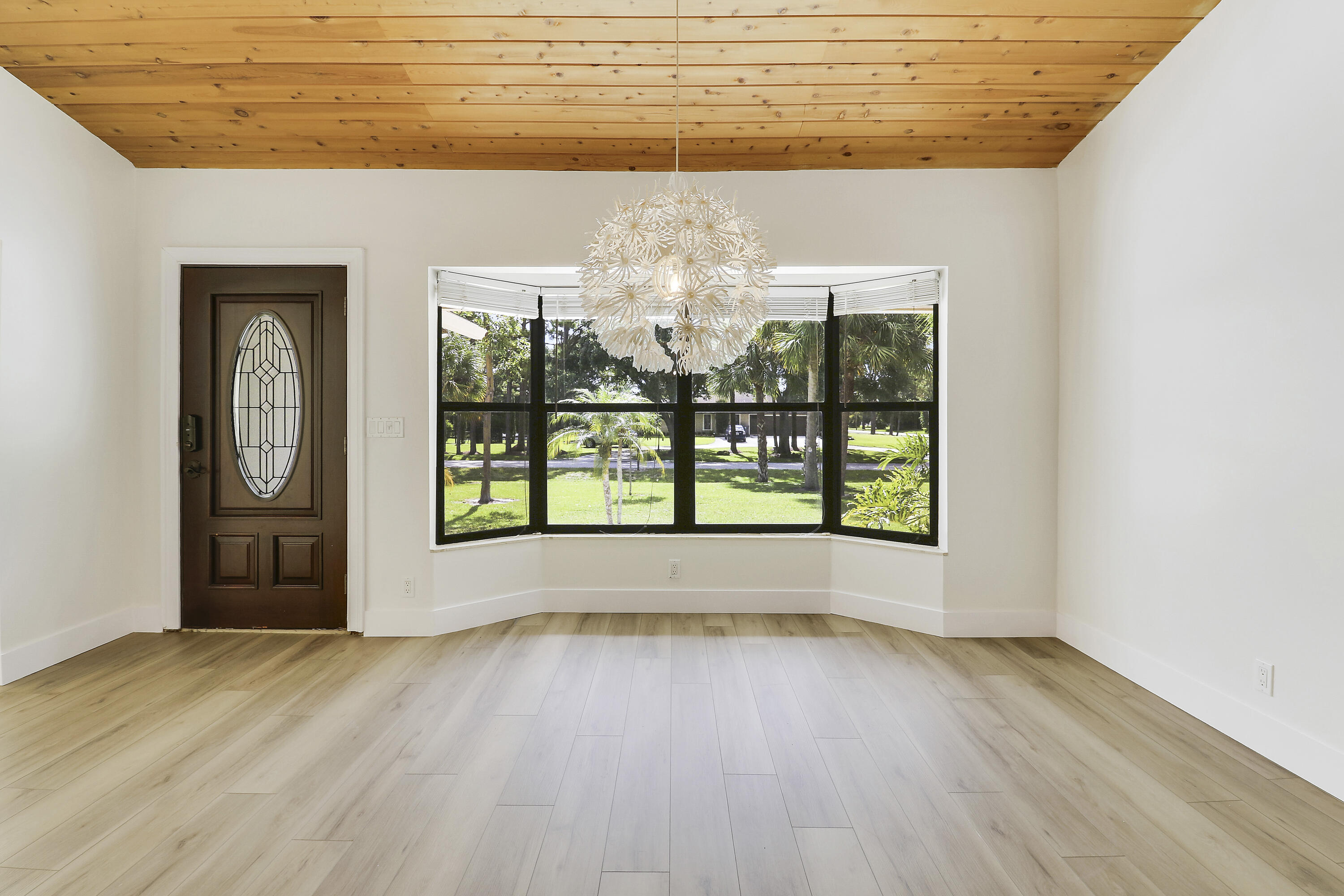 Palm Beach Country Estates - Residential