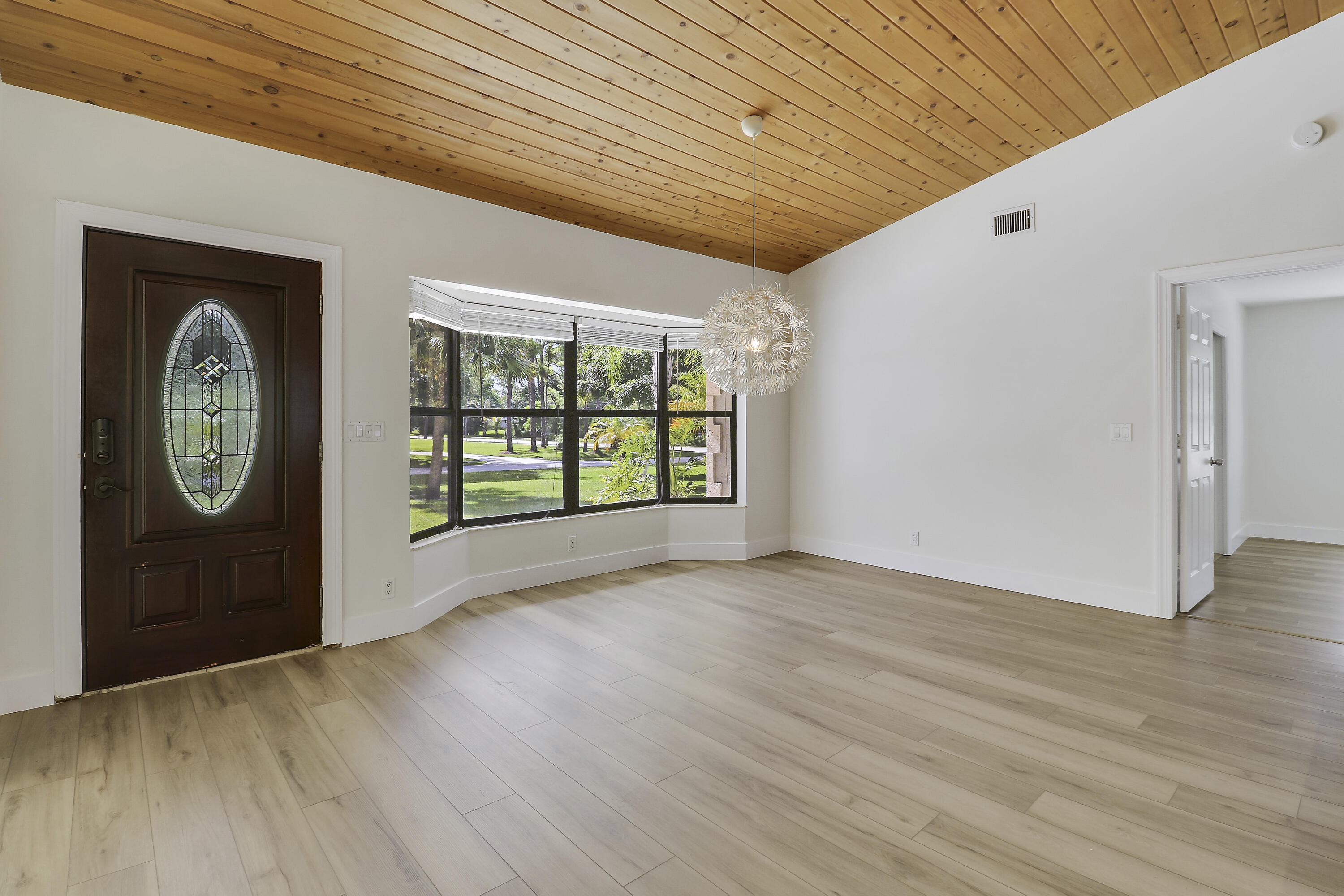 Palm Beach Country Estates - Residential