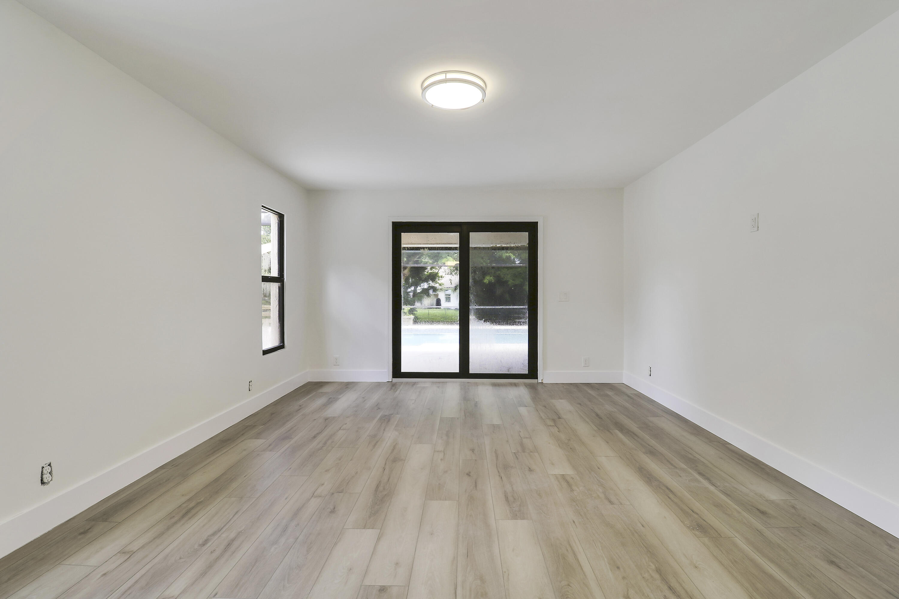 Palm Beach Country Estates - Residential