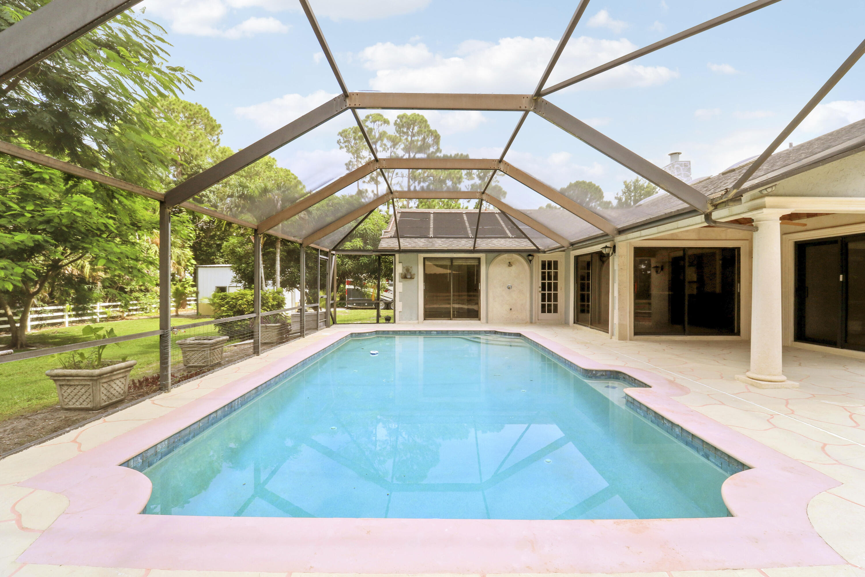 Palm Beach Country Estates - Residential