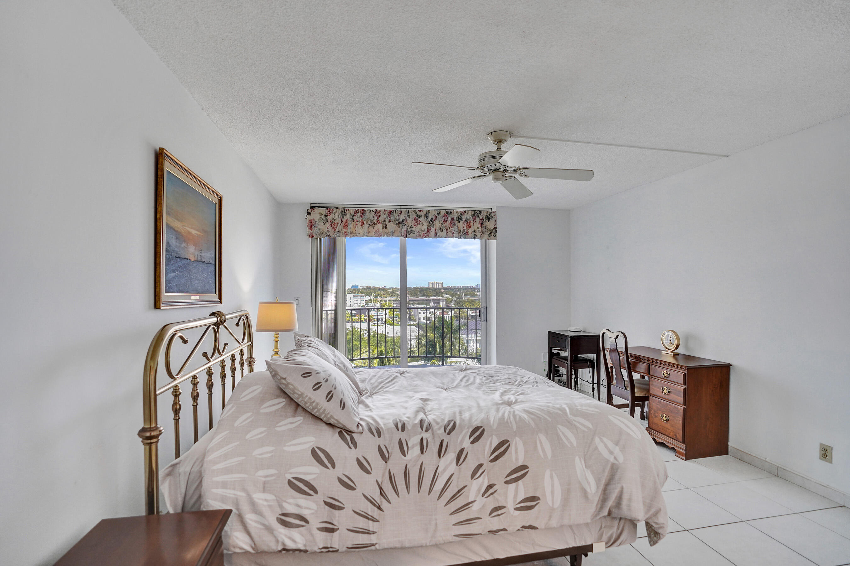 RIDGEVIEW TOWERS CONDO - Residential
