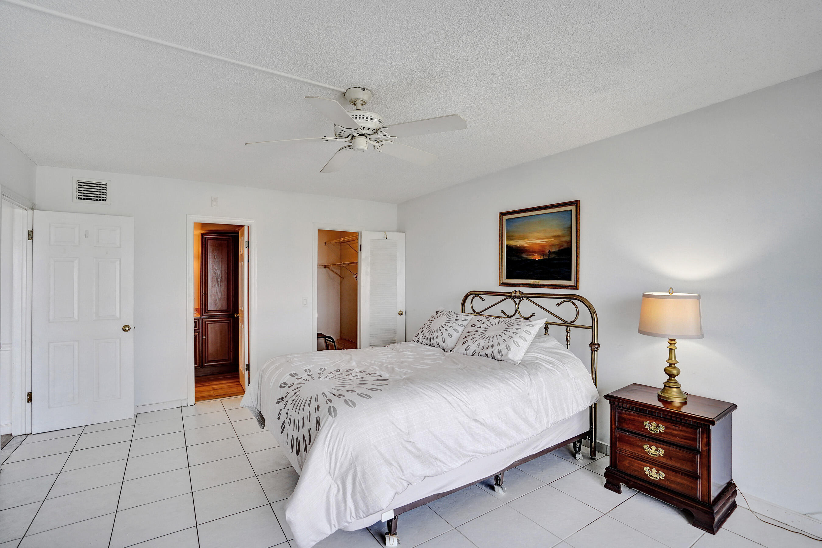 RIDGEVIEW TOWERS CONDO - Residential
