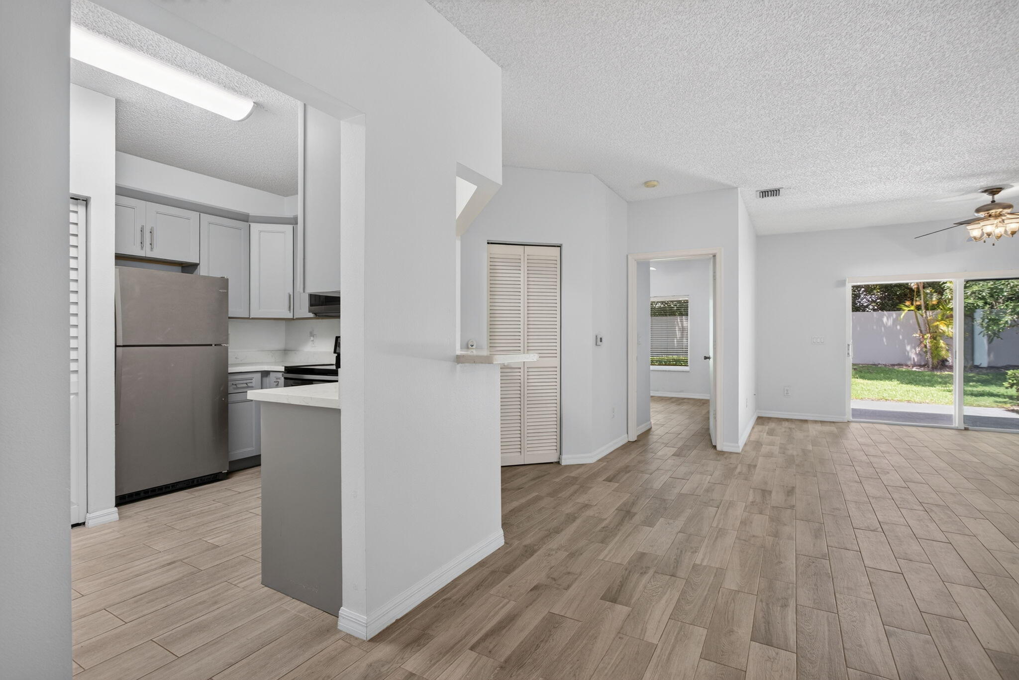 OLYMPIA & YORK RESIDENTIAL - Residential Lease