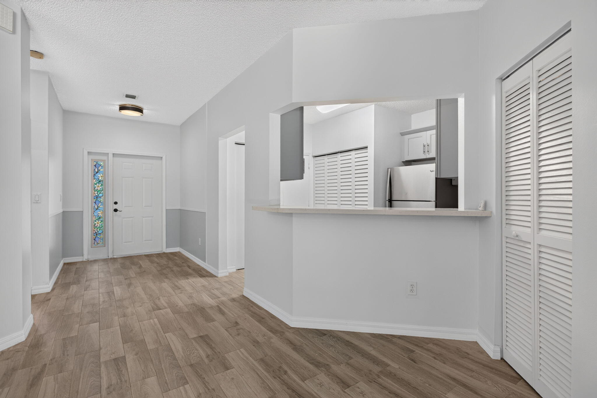 OLYMPIA & YORK RESIDENTIAL - Residential Lease