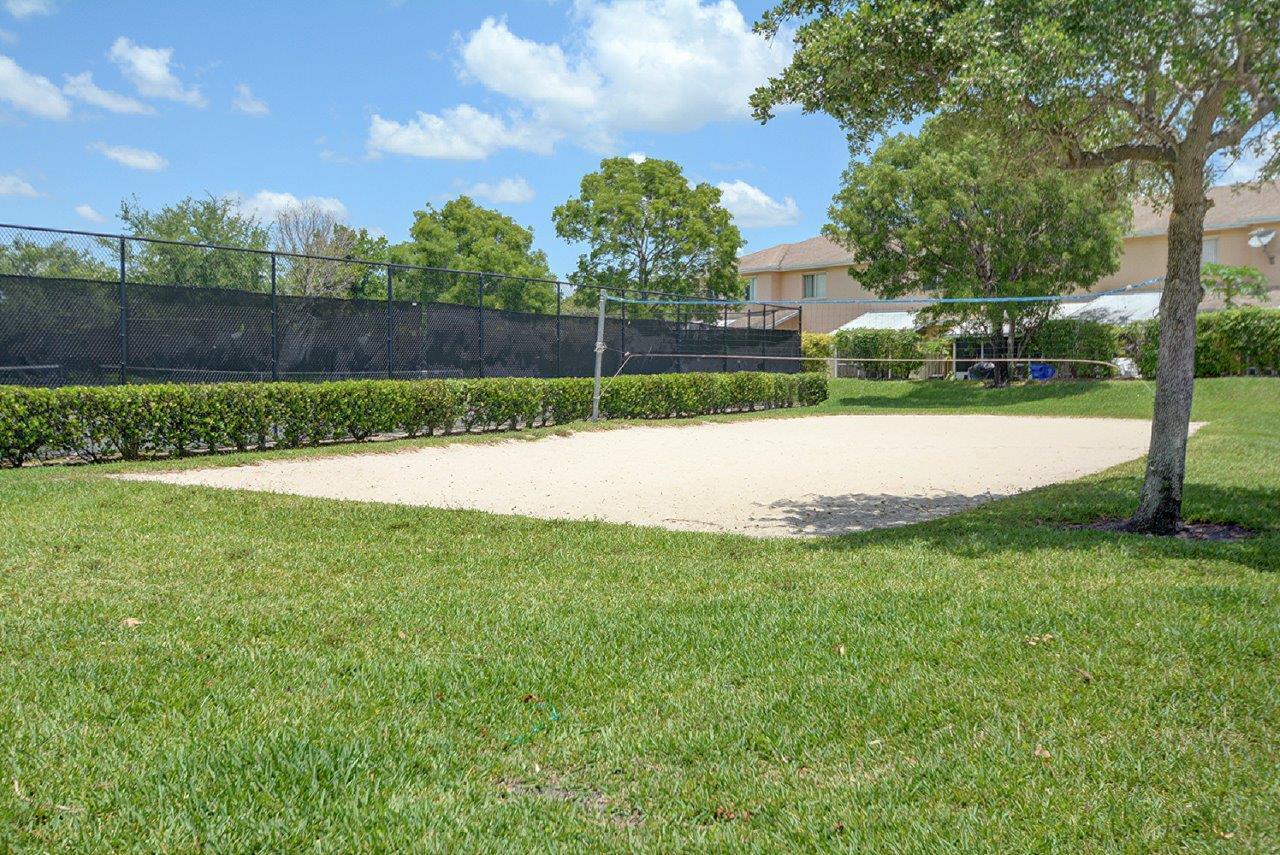 OLYMPIA & YORK RESIDENTIAL - Residential Lease