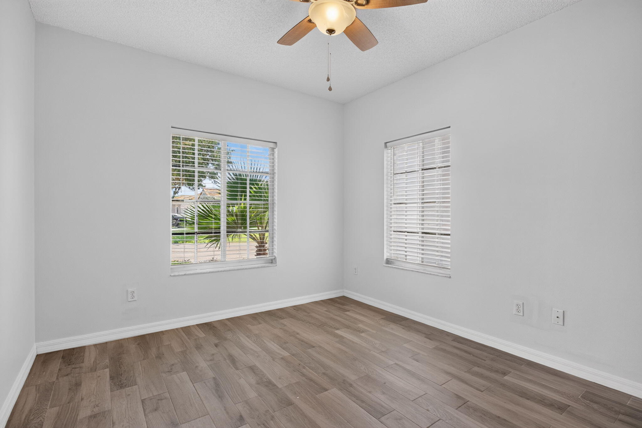 OLYMPIA & YORK RESIDENTIAL - Residential Lease