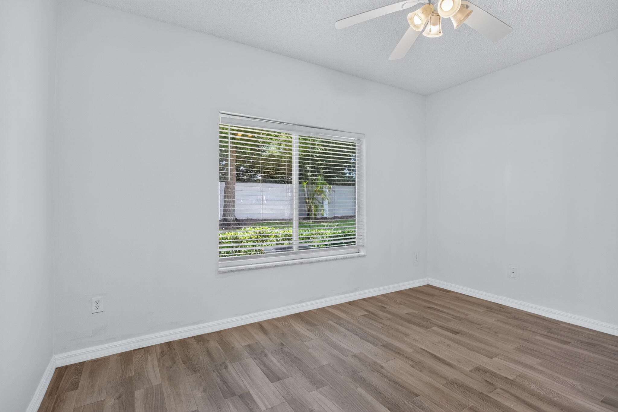 OLYMPIA & YORK RESIDENTIAL - Residential Lease
