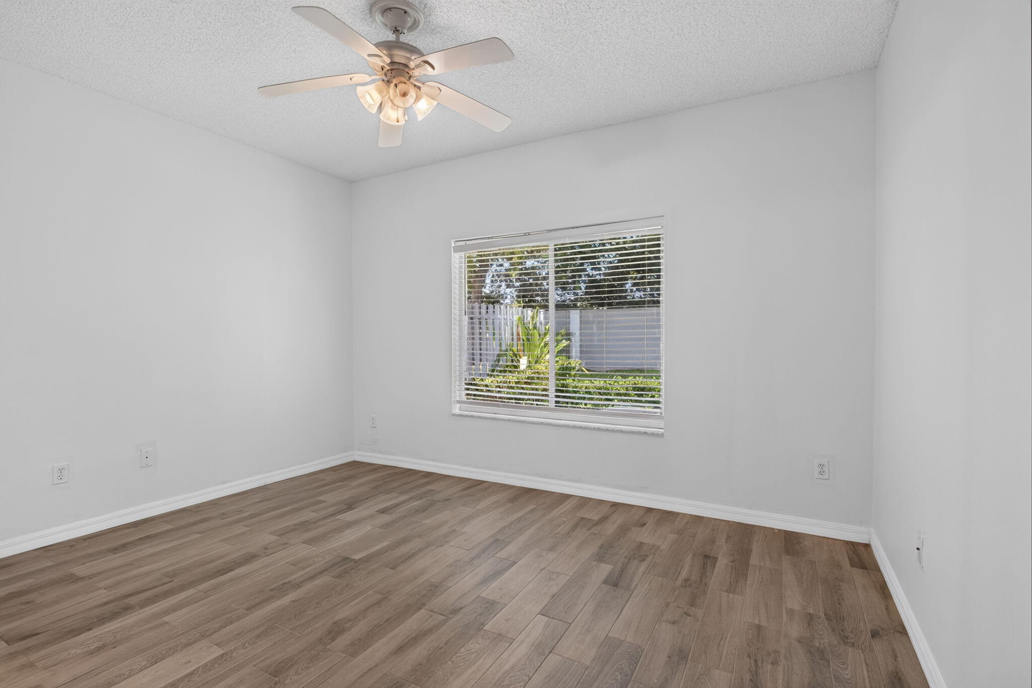 OLYMPIA & YORK RESIDENTIAL - Residential Lease