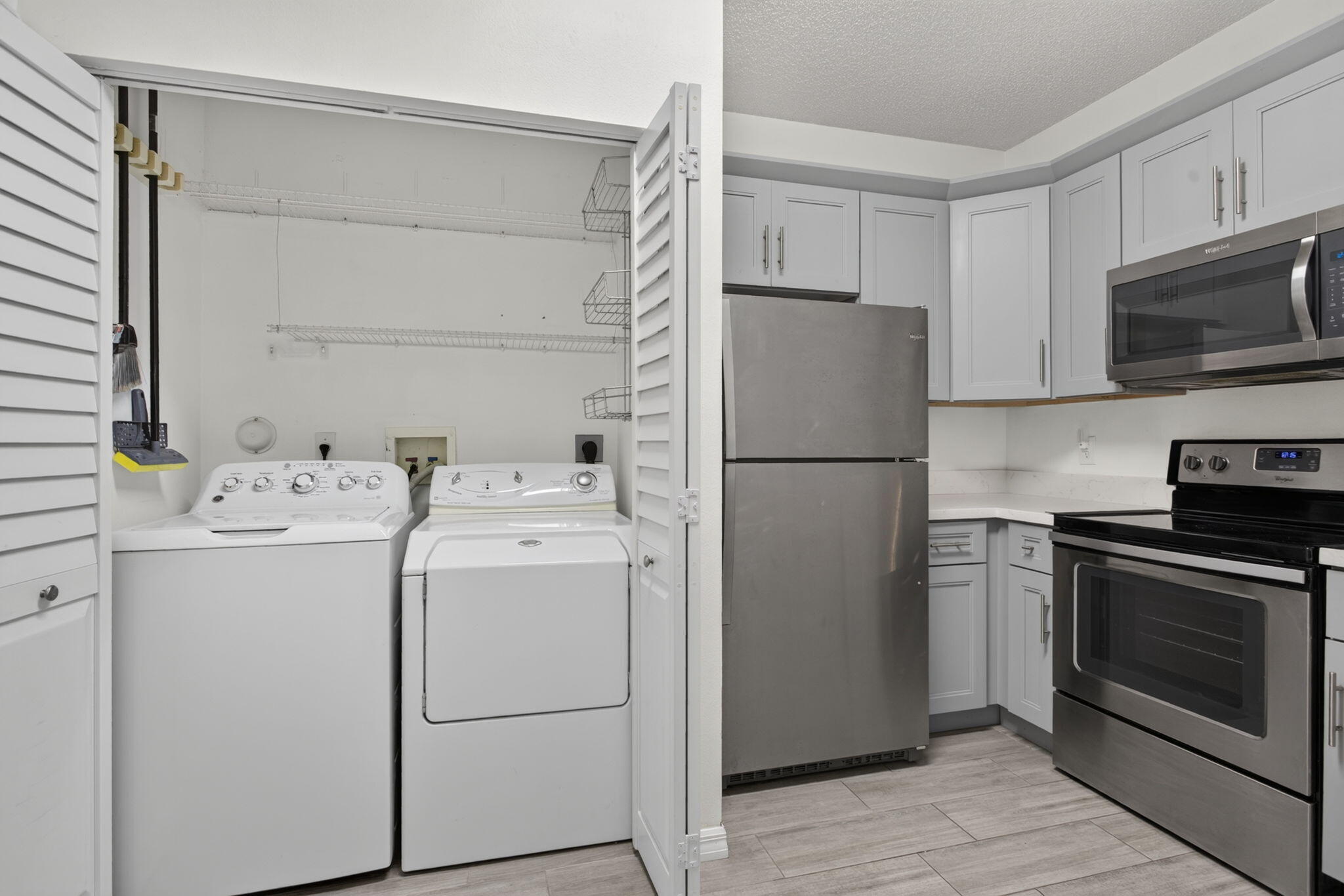OLYMPIA & YORK RESIDENTIAL - Residential Lease