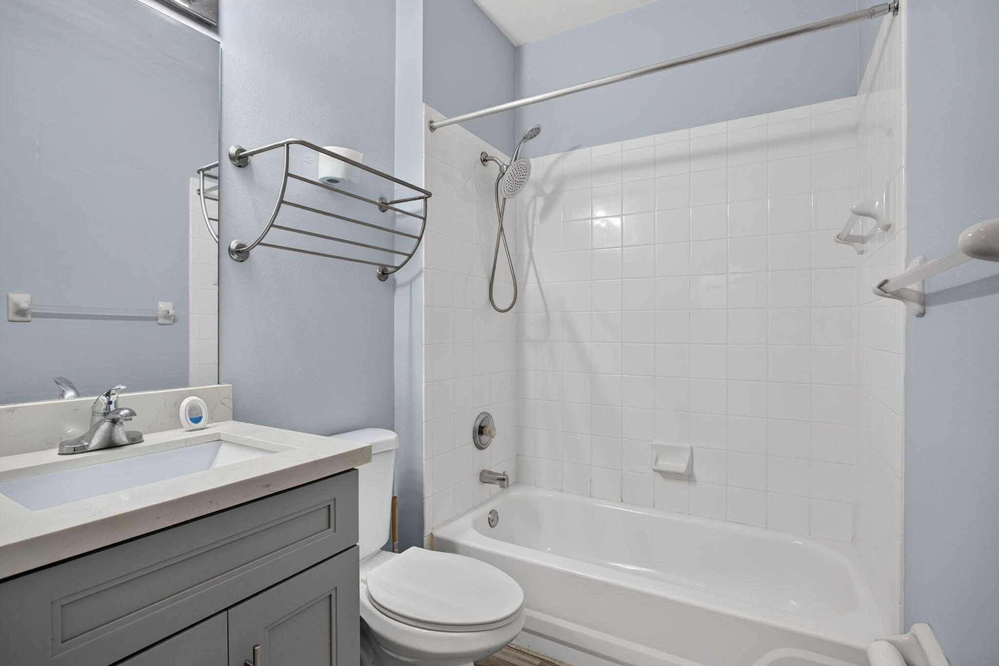 OLYMPIA & YORK RESIDENTIAL - Residential Lease