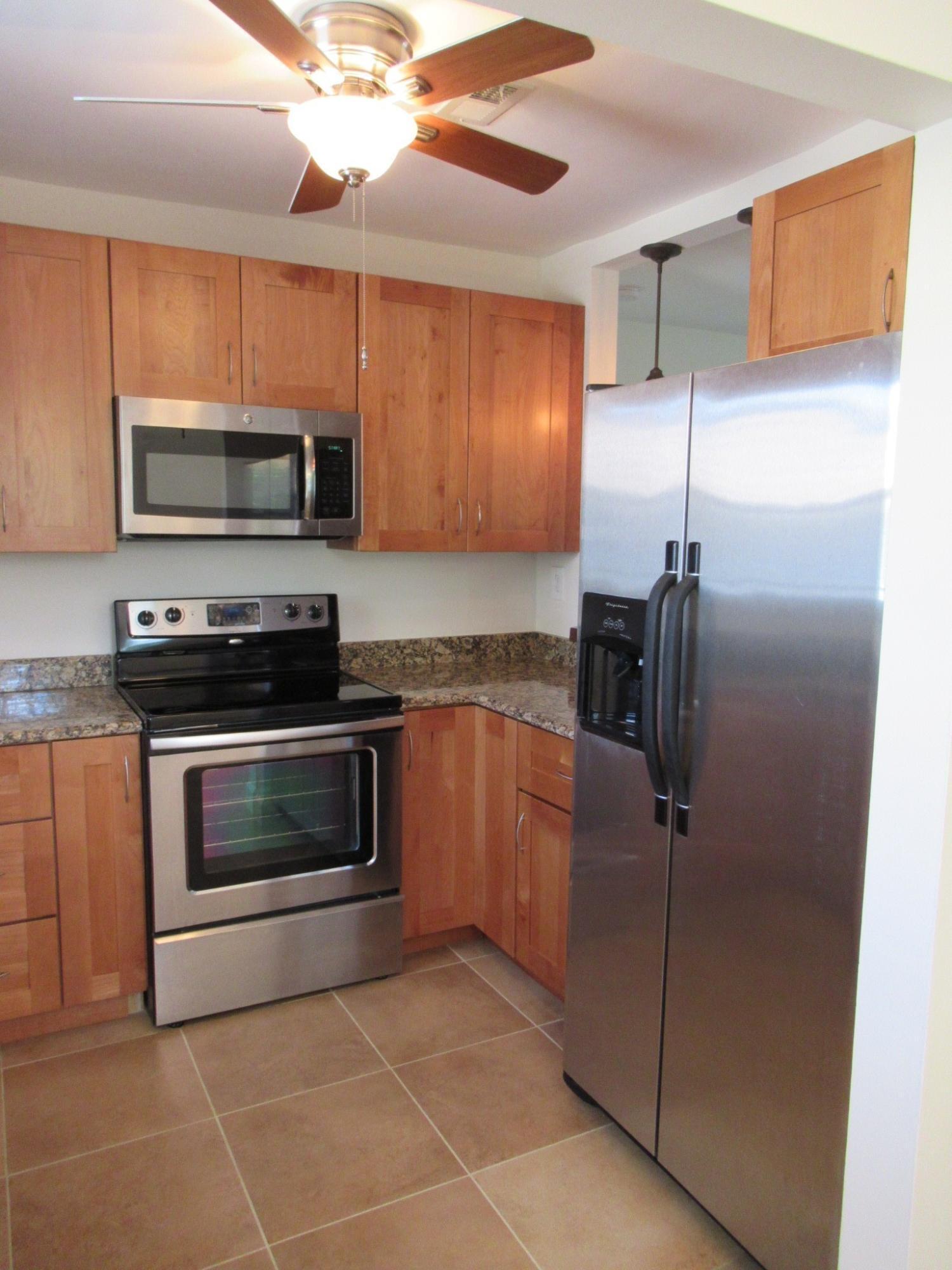 FLAMINGO PARK - Residential Lease