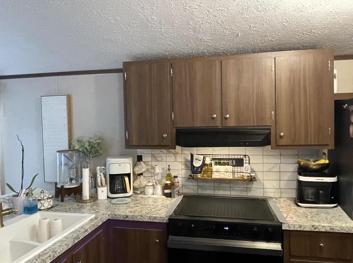 GREEN ACRES UNIT 3 - Residential