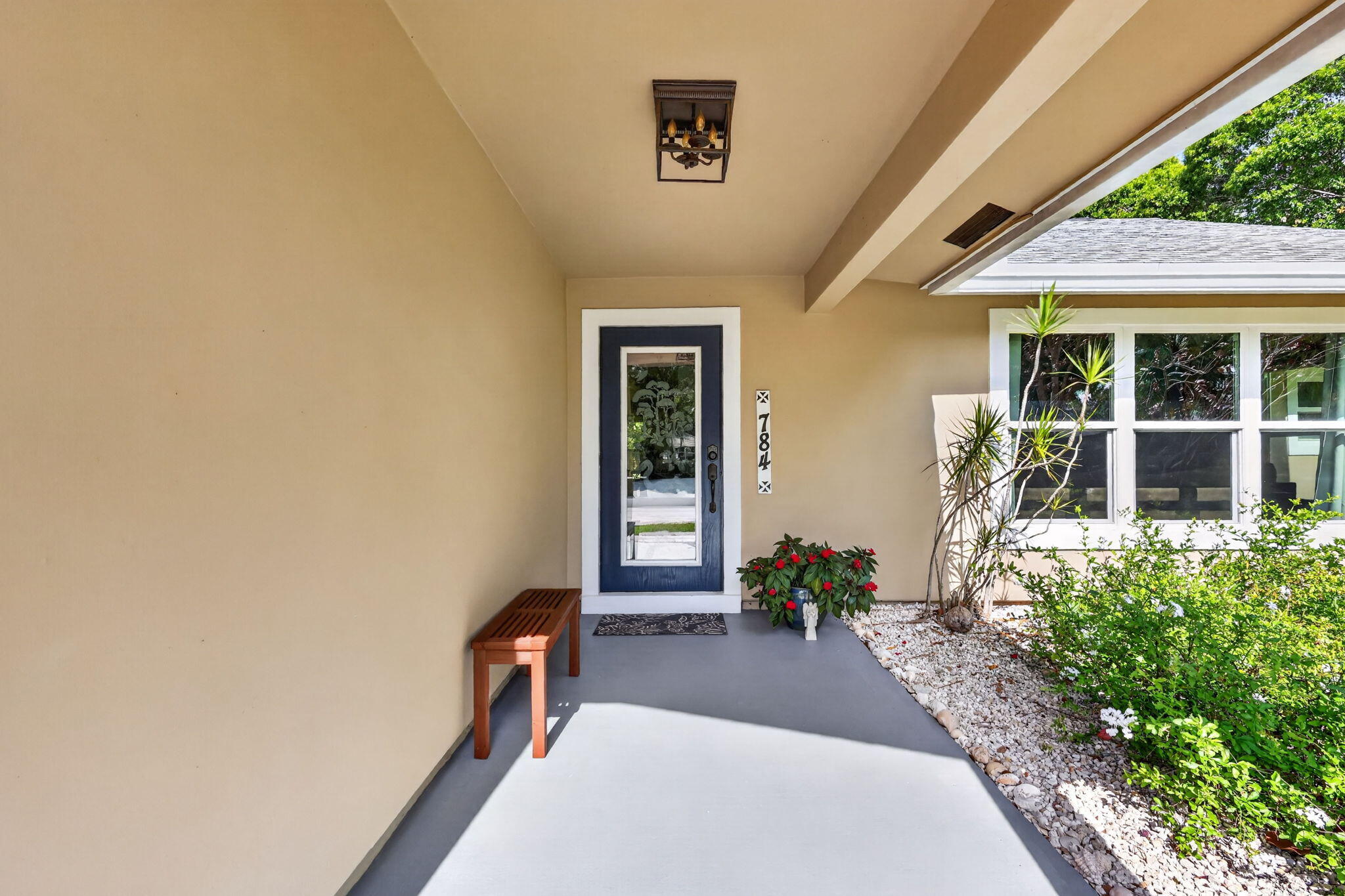HIDDEN BAY - Residential