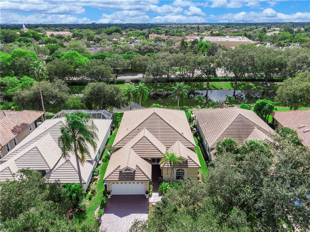 Eagle Trace - Highland PL - Residential