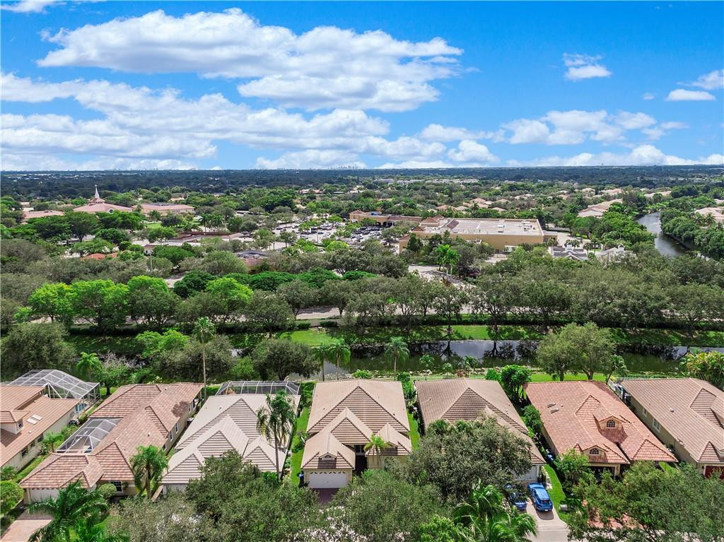 Eagle Trace - Highland PL - Residential