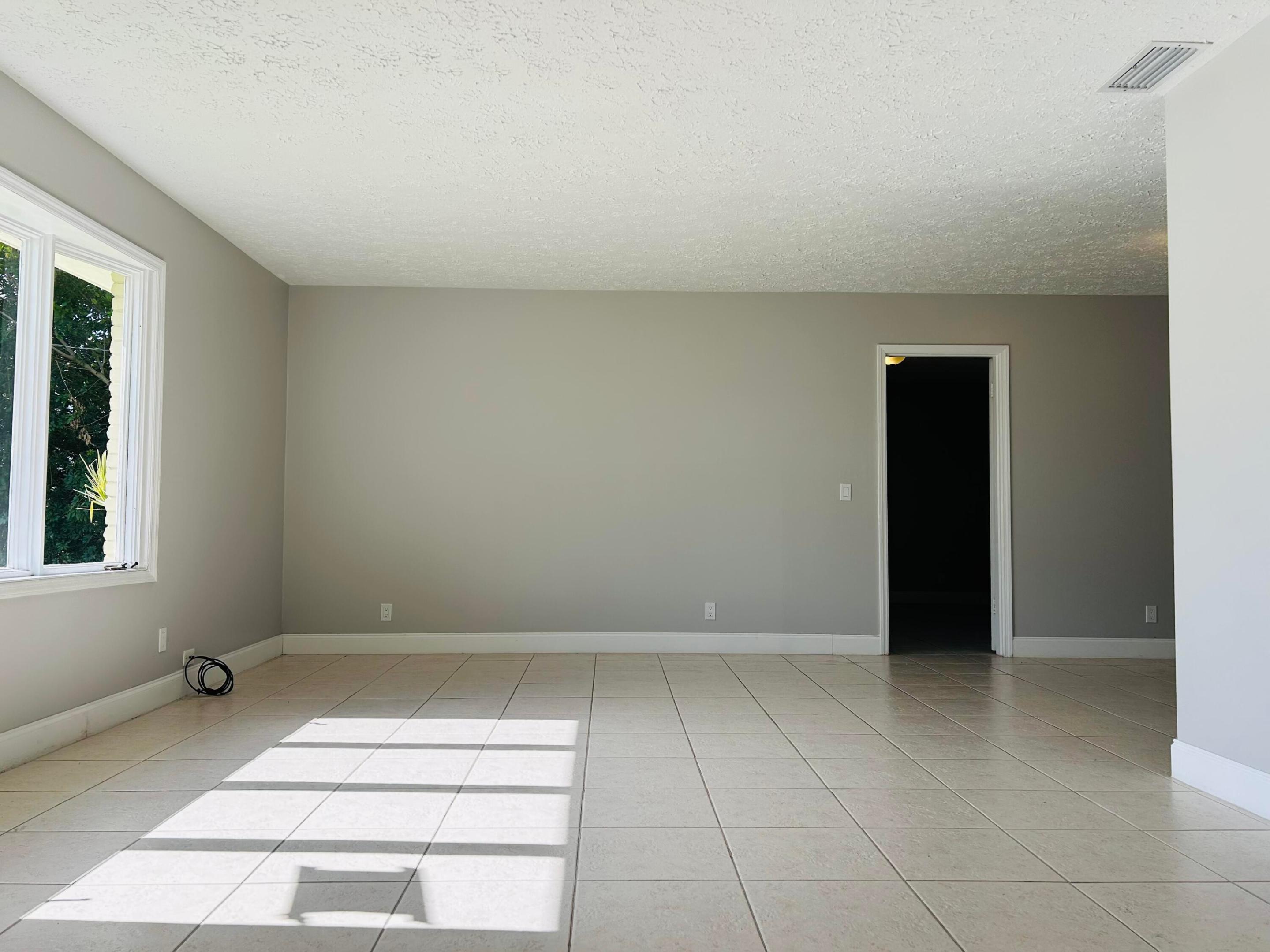 SOUTH PORT ST LUCIE UNIT 5 - Residential