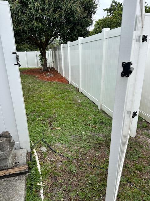 PORT ST LUCIE SECTION 13 - Residential Lease