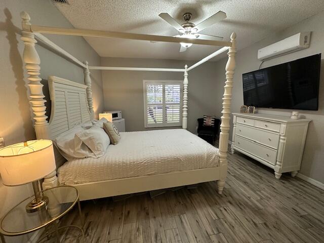 PORT ST LUCIE SECTION 13 - Residential Lease