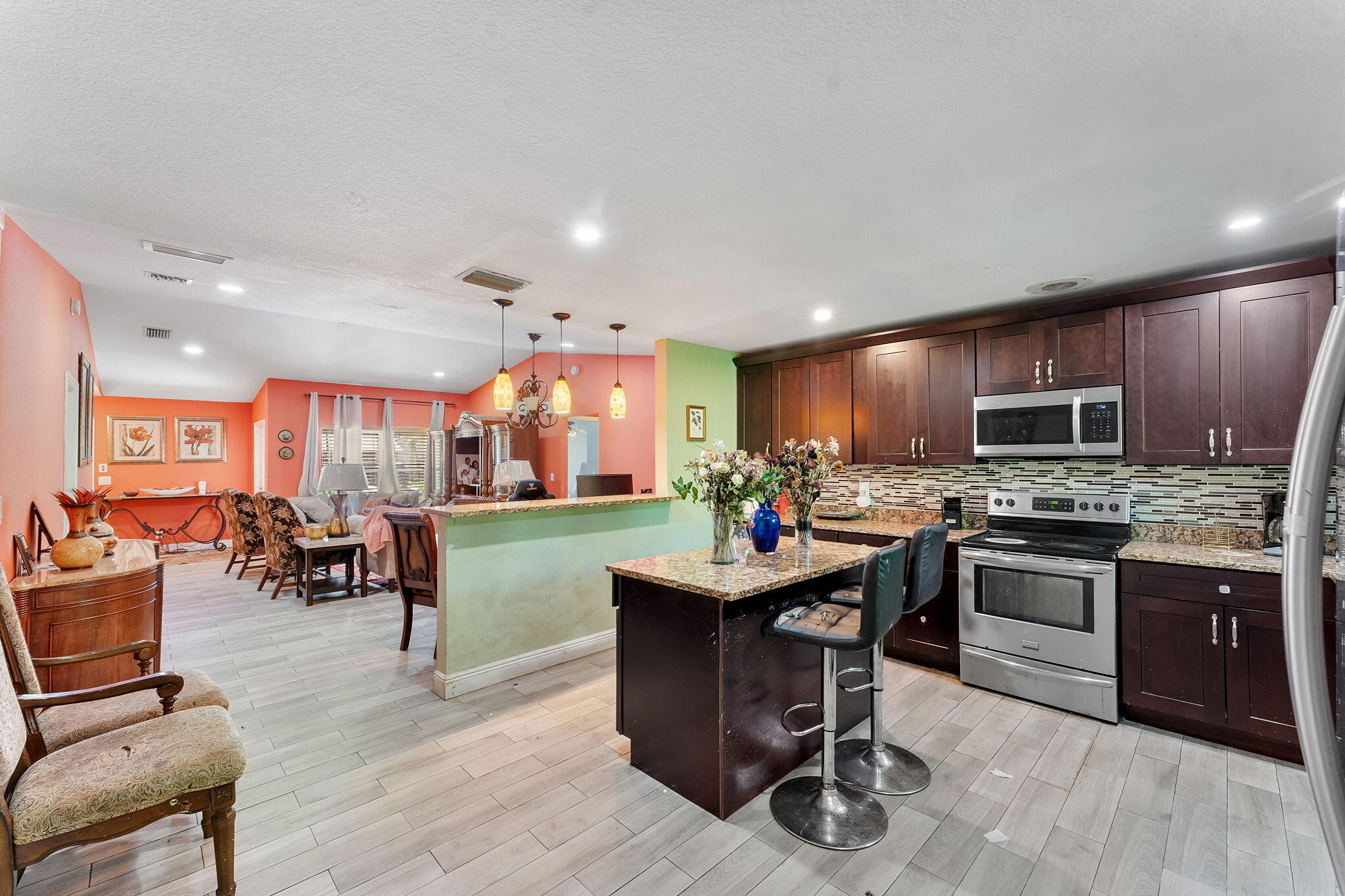 LEE ESTATES 2 - Residential