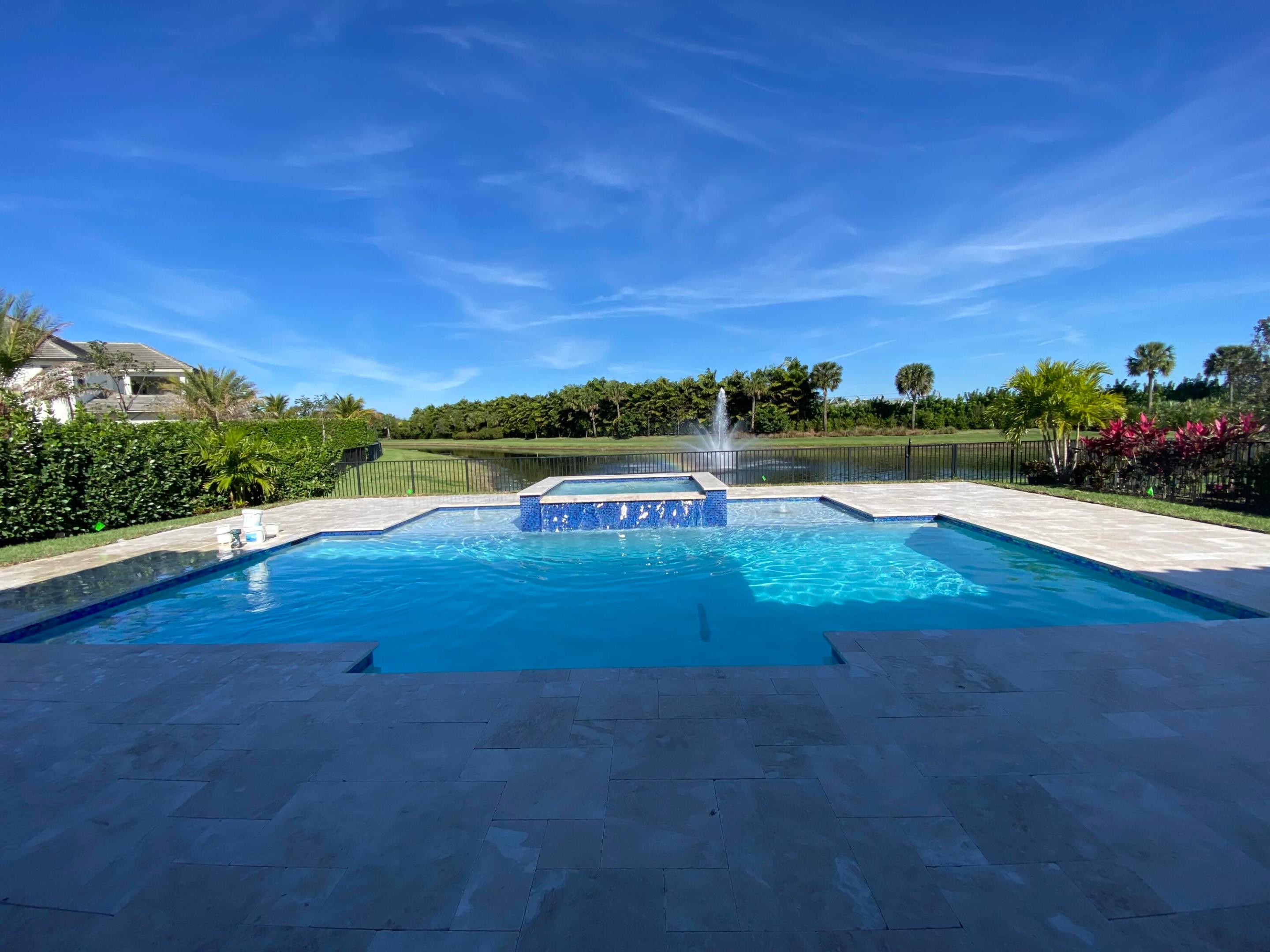 PALM MEADOWS ESTATES - Residential