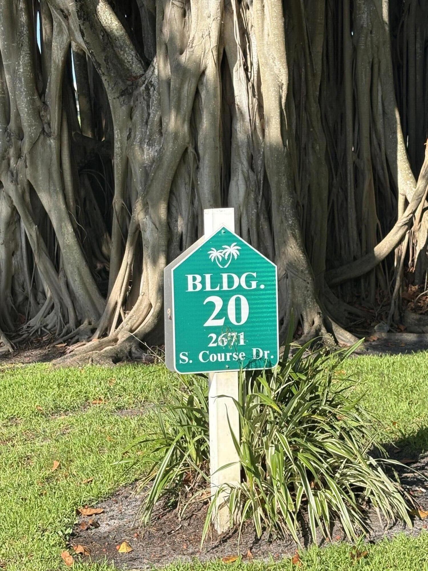 NO 20 PALM-AIRE COUNTRY CLUB - Residential Lease