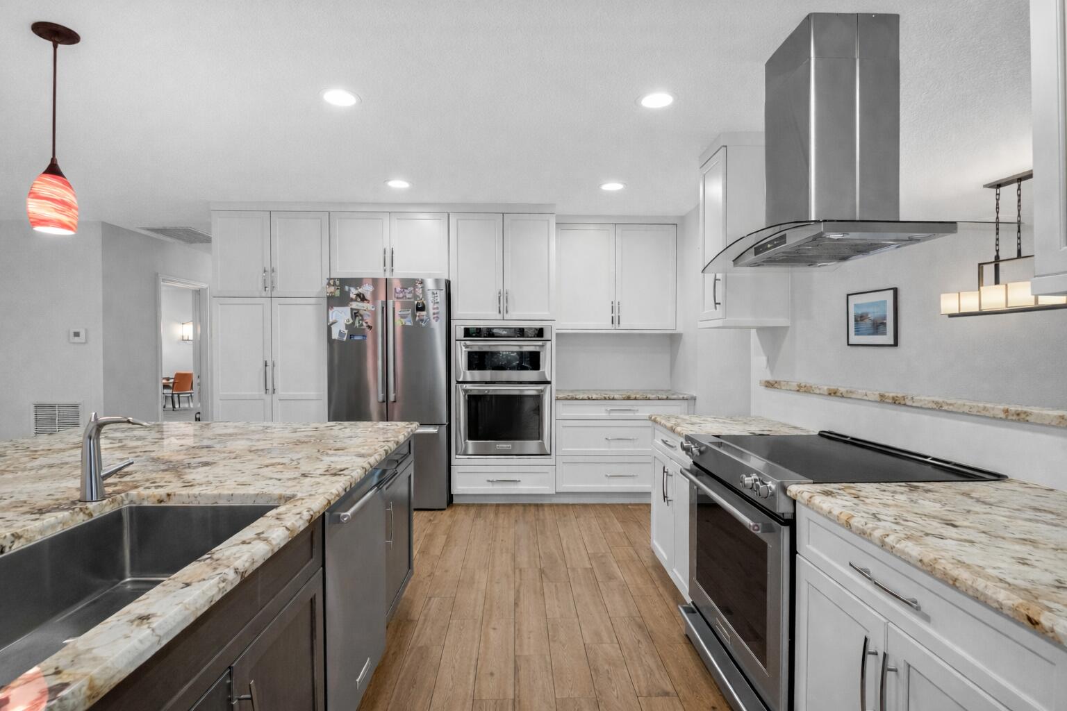 CARRIAGE HILL - Residential Lease