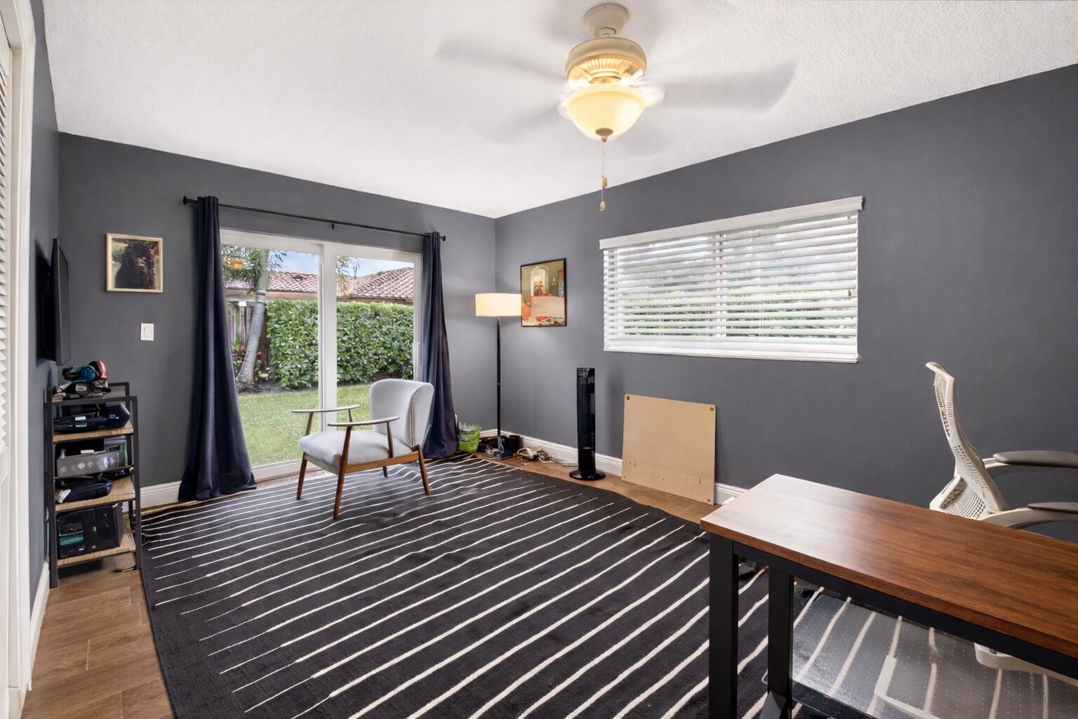 CARRIAGE HILL - Residential Lease