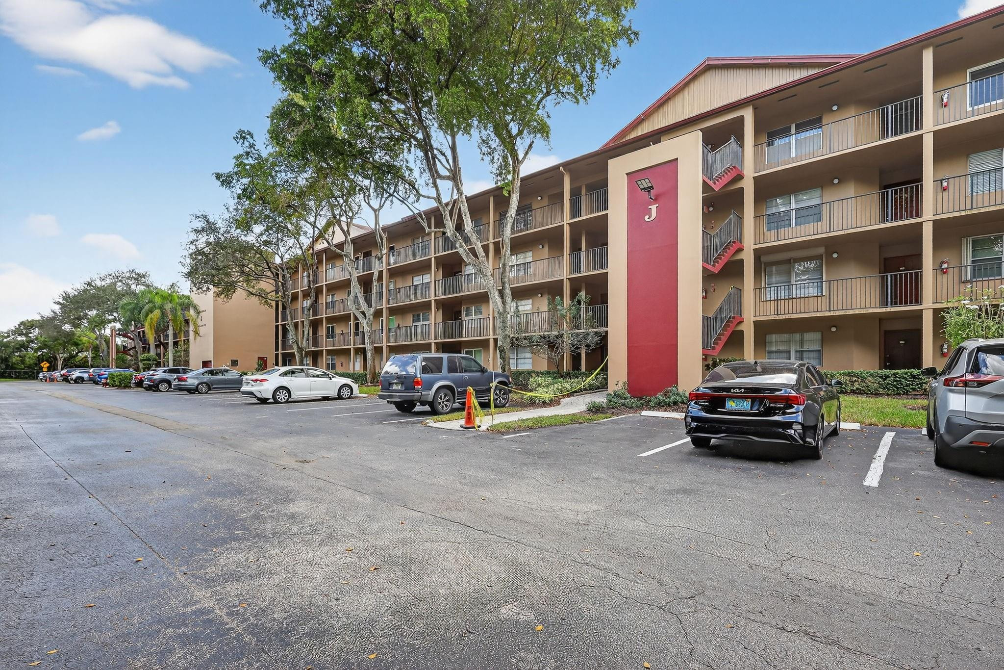 BUCKINGHAM AT CENTURY VILLAGE - Residential
