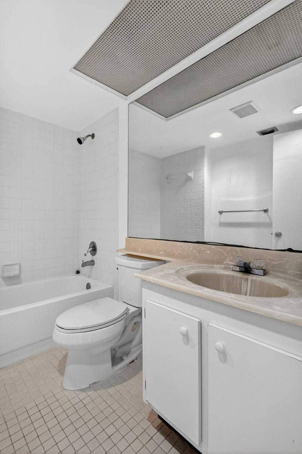 BUCKINGHAM AT CENTURY VILLAGE - Residential