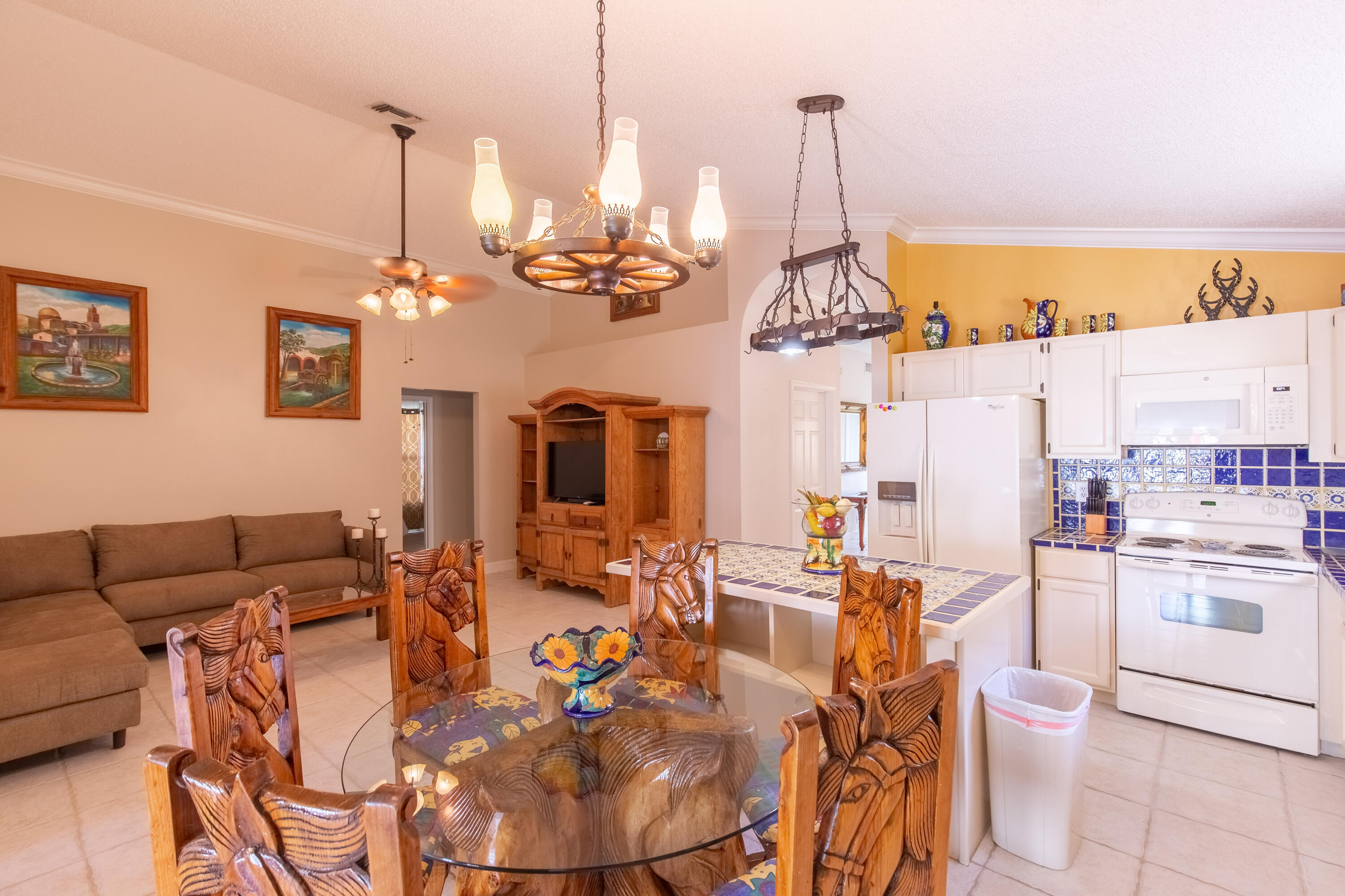 FAIRWAY COVE OF WELLINGTON - Residential Lease