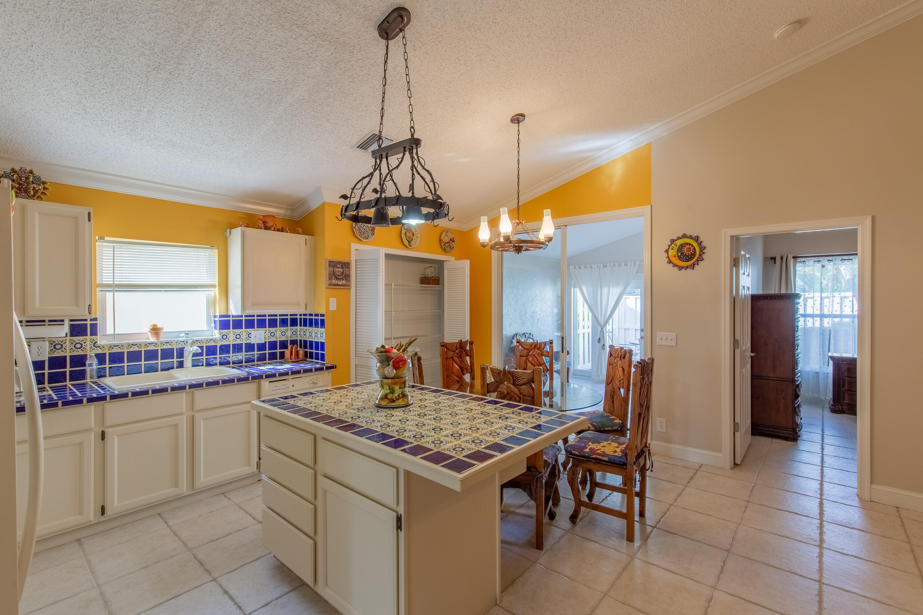 FAIRWAY COVE OF WELLINGTON - Residential Lease