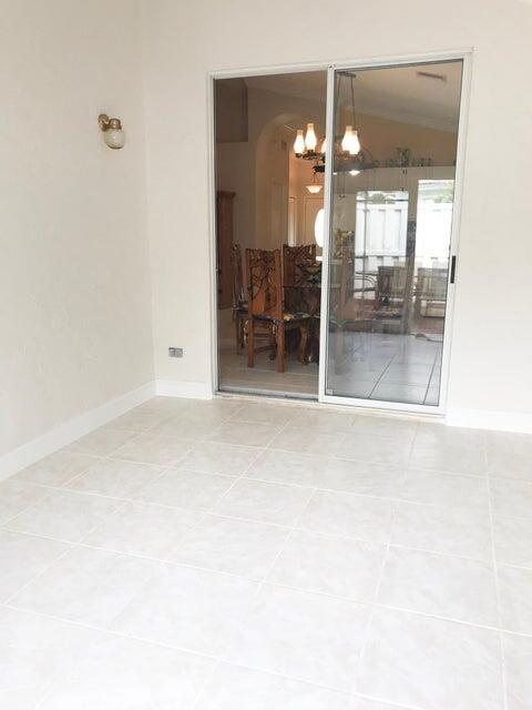 FAIRWAY COVE OF WELLINGTON - Residential Lease
