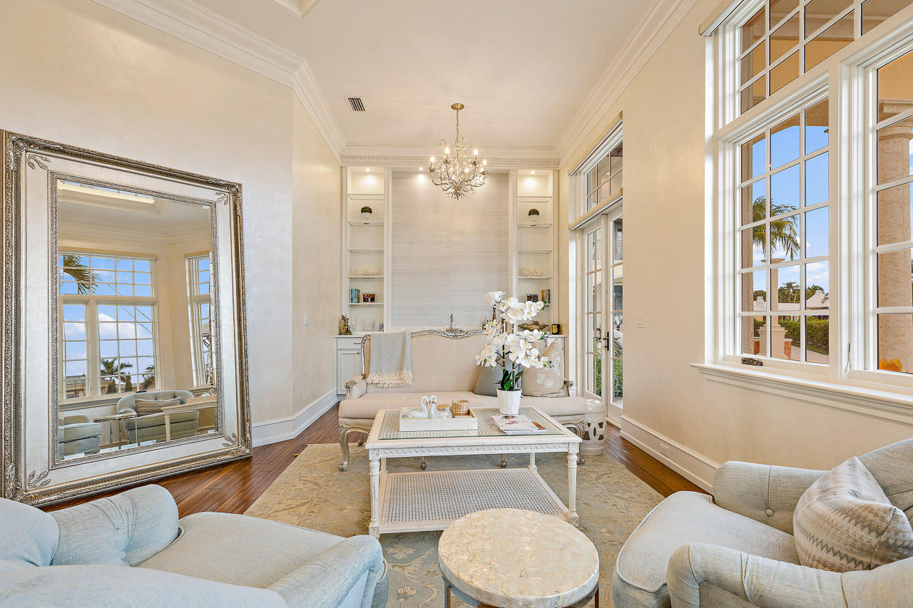 Admirals Cove - Residential