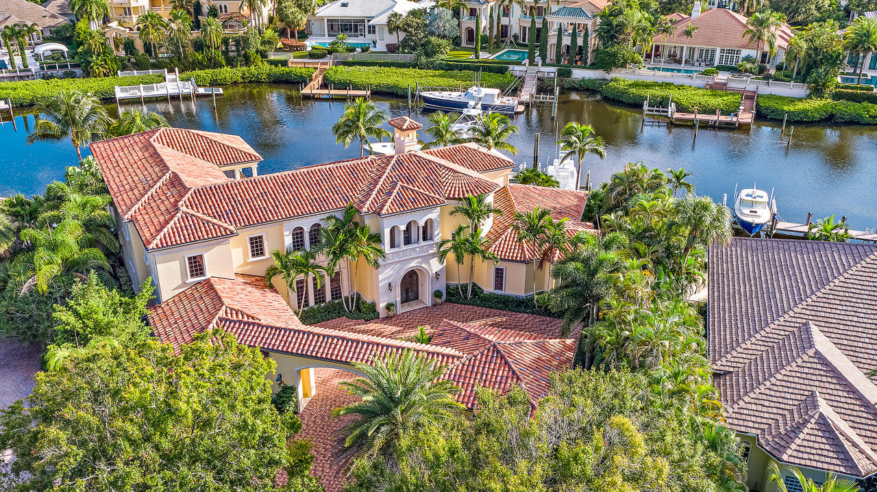 Admirals Cove - Residential