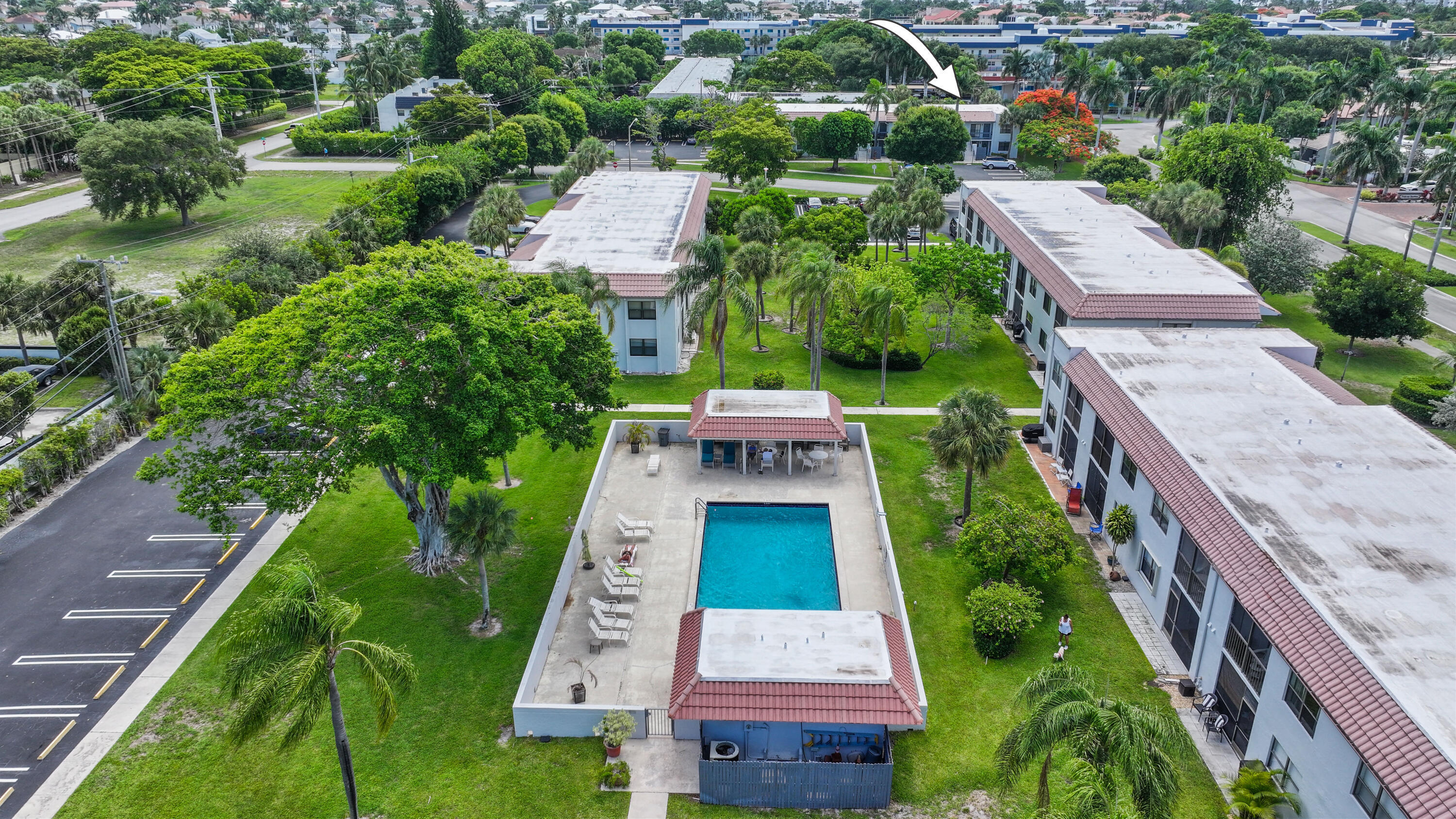 BOCA ISLE CONDO - Residential Lease