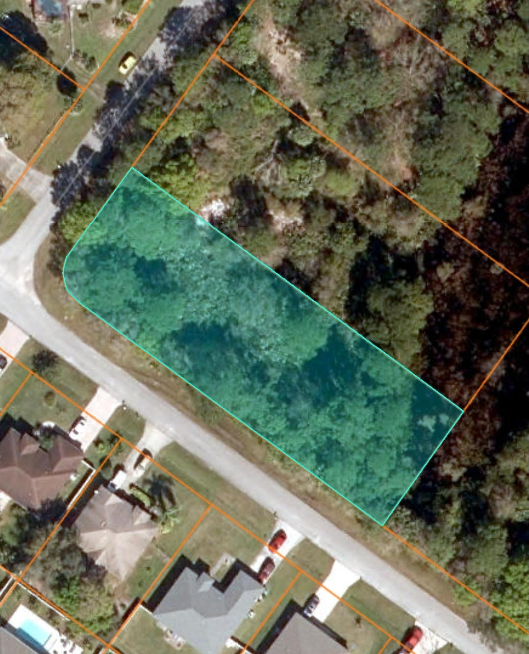 REALLY NICE CORNER LAND! WON'T LAST! Great location to build your dream home located with quick access in minutes to I 95, Turnpike, to the beaches and shopping's. Land Size 0.68acres (29,412 sq ft)
