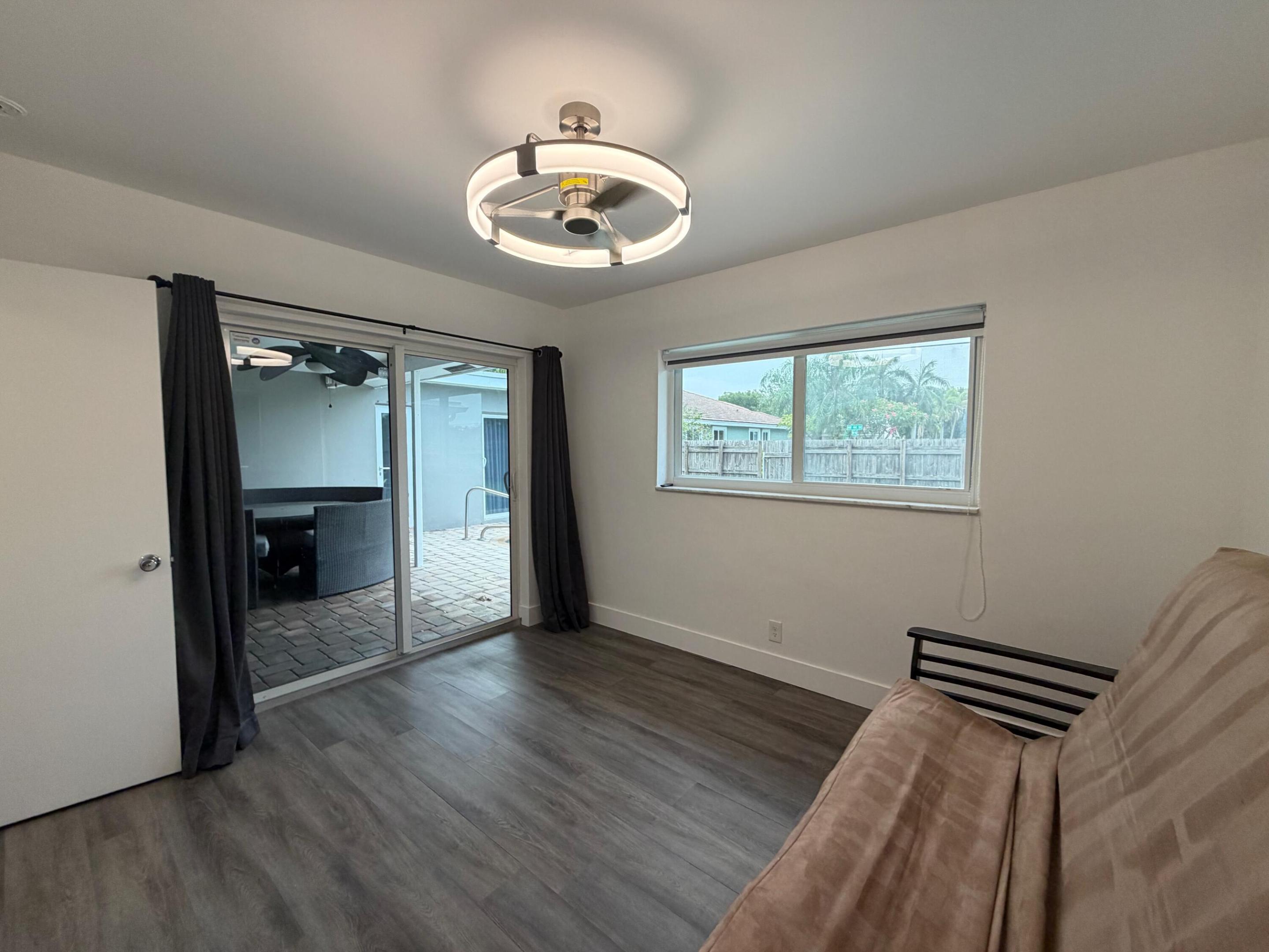 TAMARAC FOREST - Residential