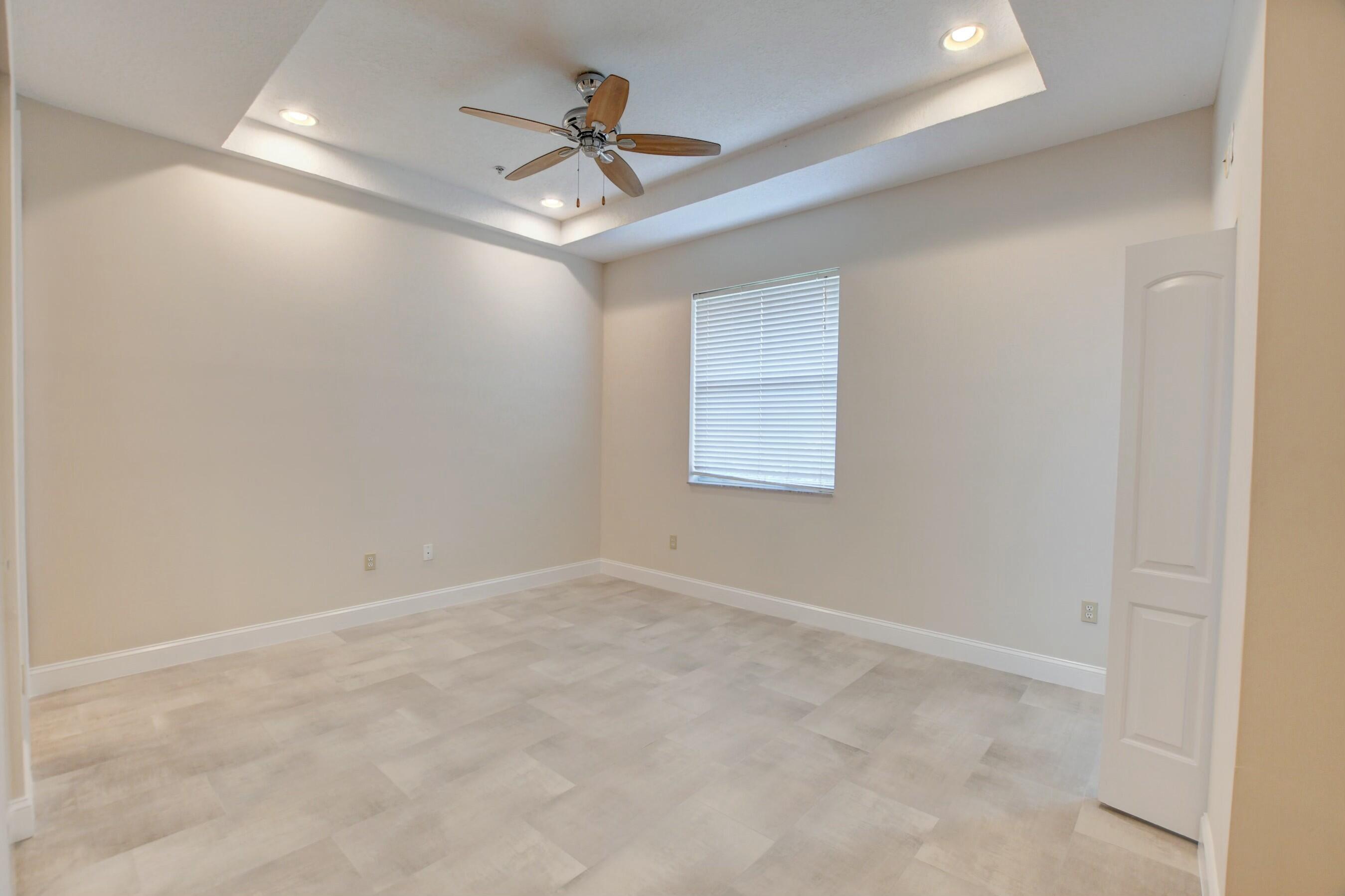 RENAISSANCE COMMONS PUD - Residential Lease