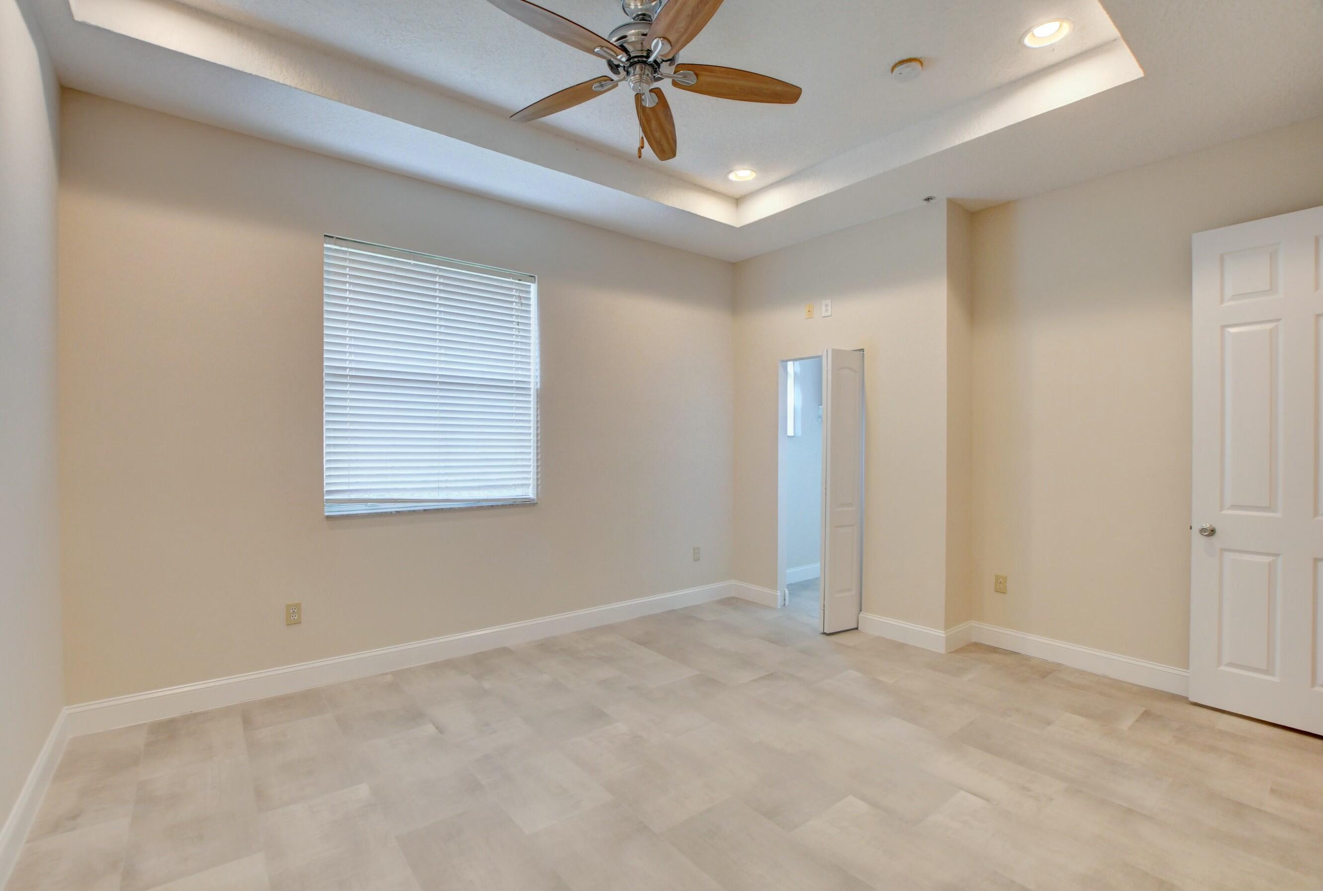 RENAISSANCE COMMONS PUD - Residential Lease