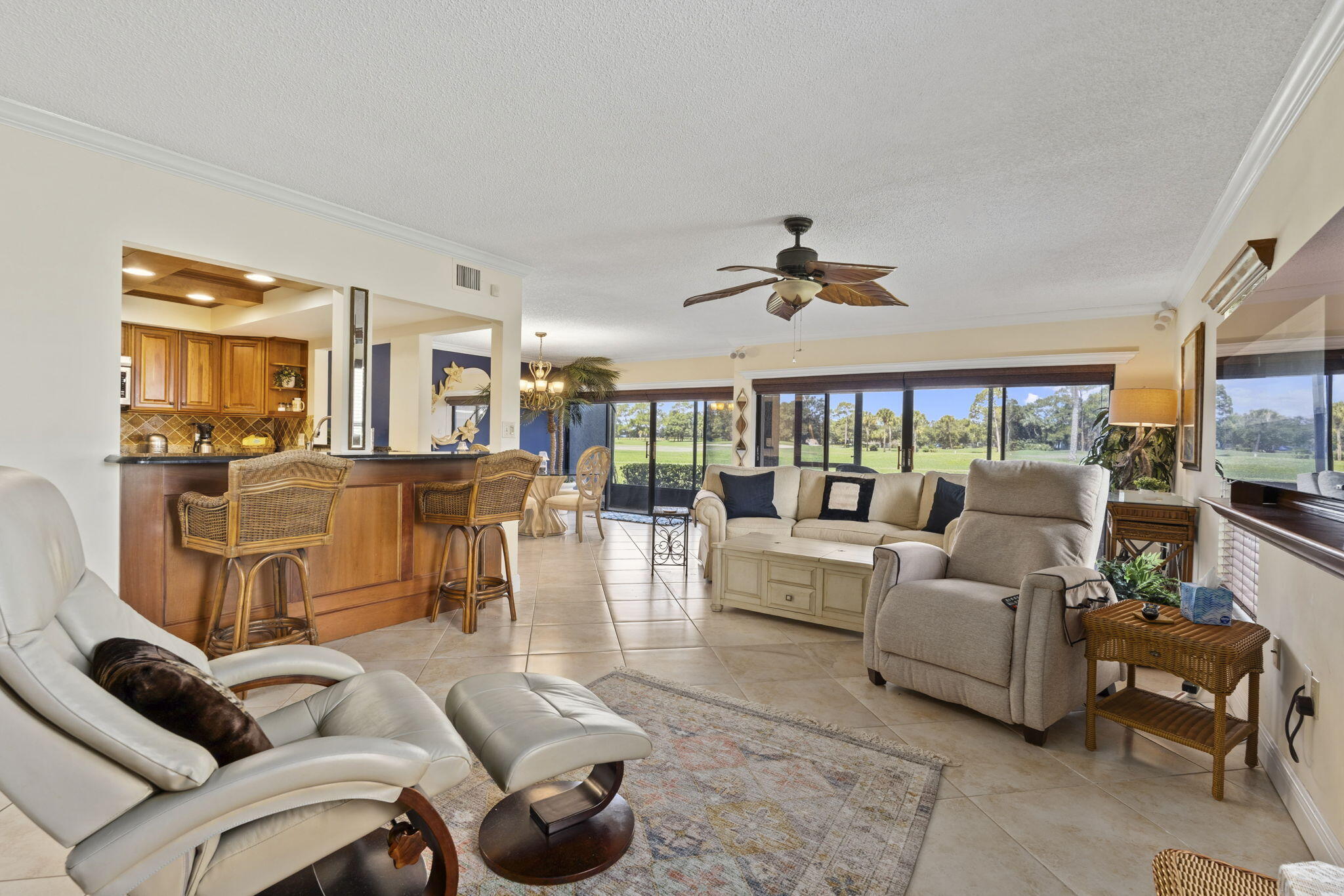 QUAIL RUN VILLAGE (PATTIO RIZZO PLAZA) - Residential