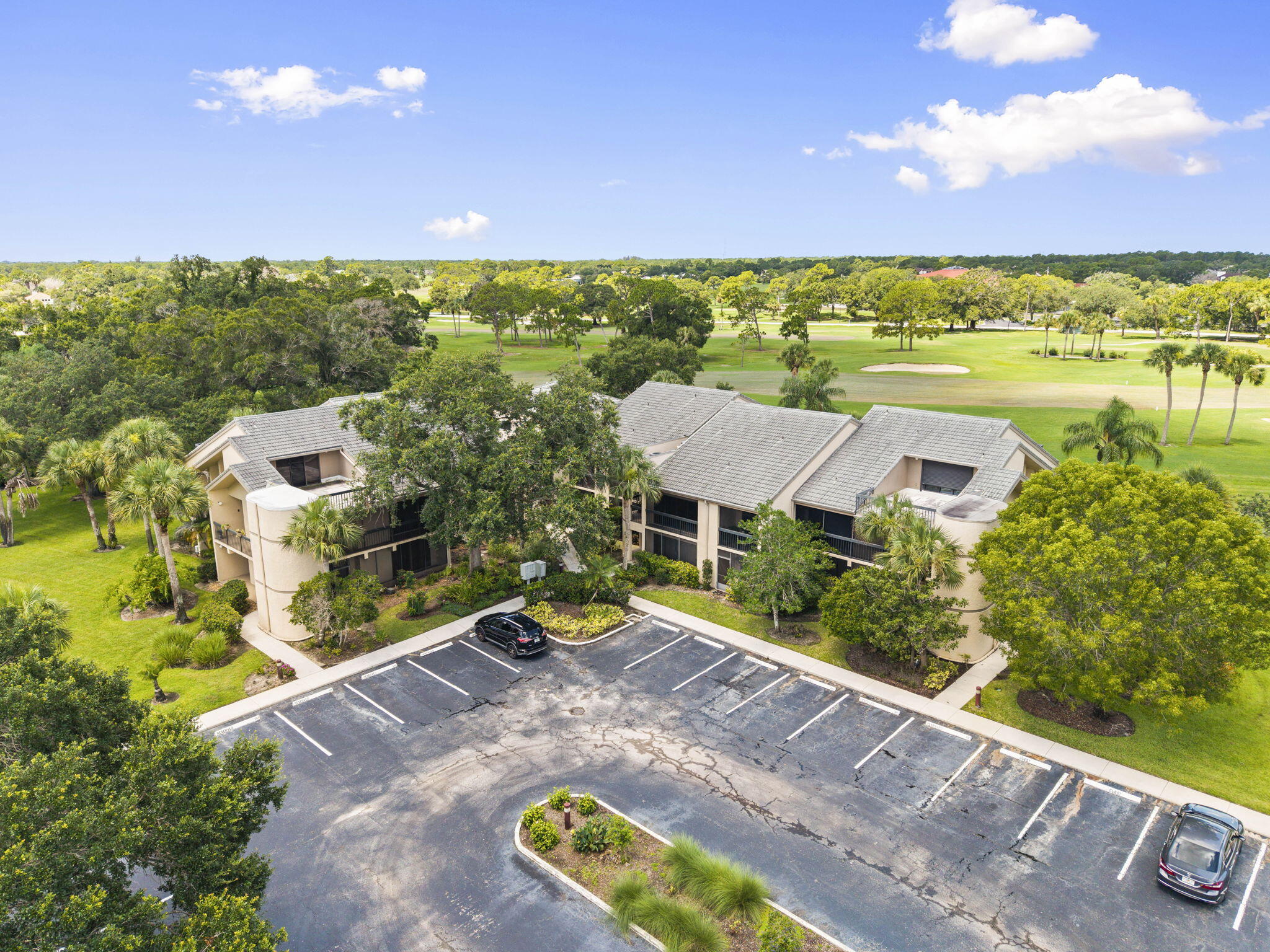 QUAIL RUN VILLAGE (PATTIO RIZZO PLAZA) - Residential